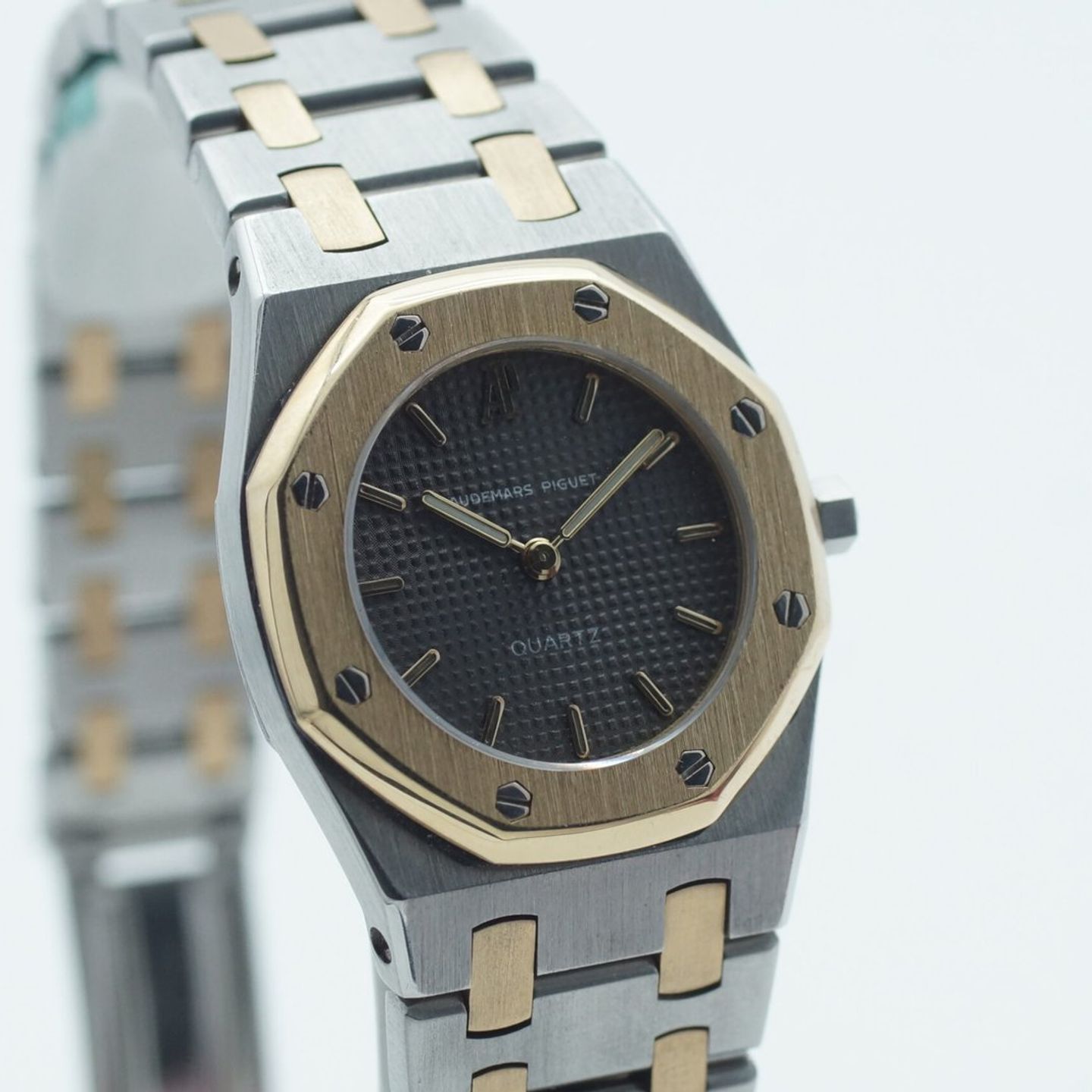 Audemars Piguet Royal Oak Lady 6007SA (1995) - Grey dial 26 mm Steel case (4/8)