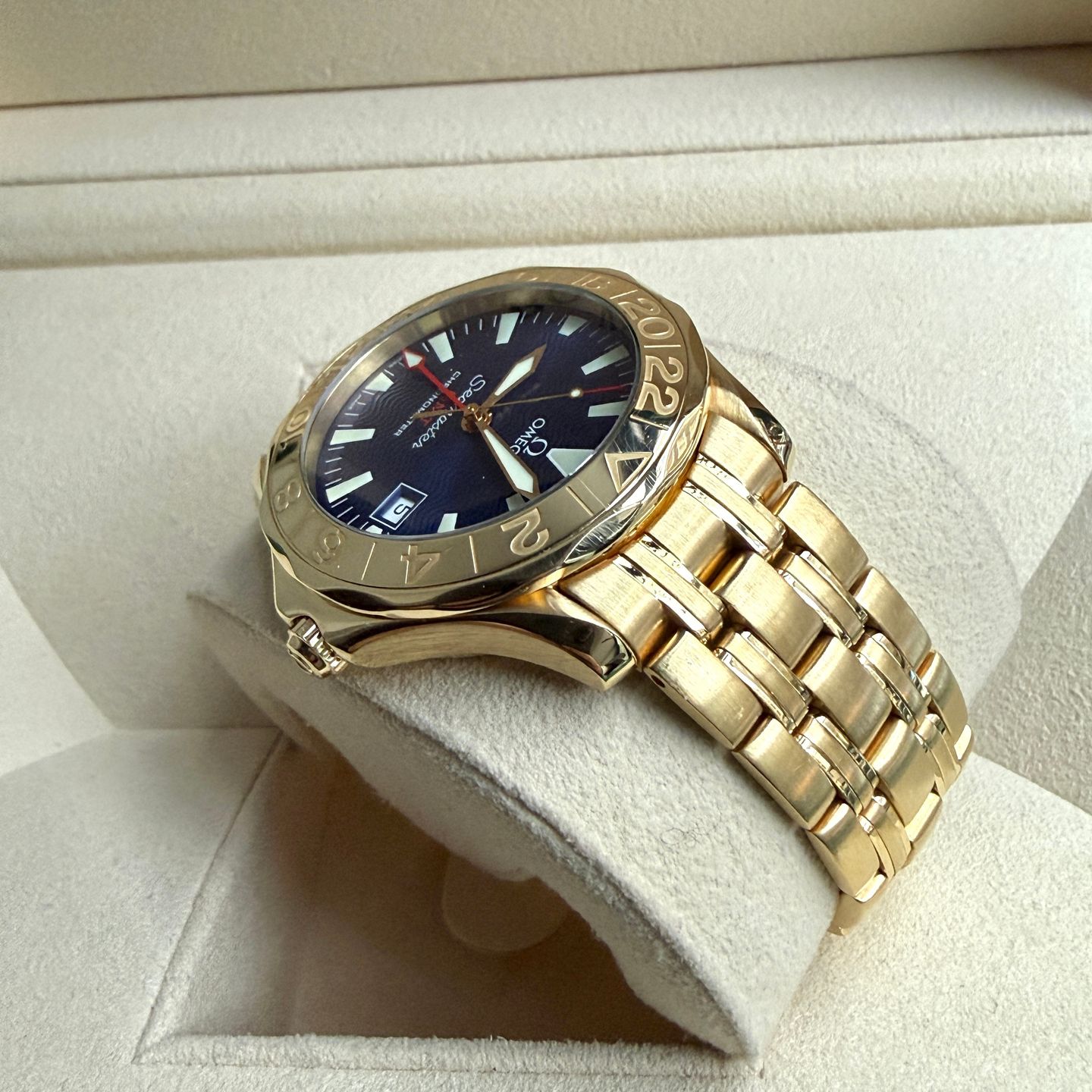 Omega Seamaster Diver 300 M 2134.80.00 (2001) - Blauw wijzerplaat 41mm Geelgoud (5/7)