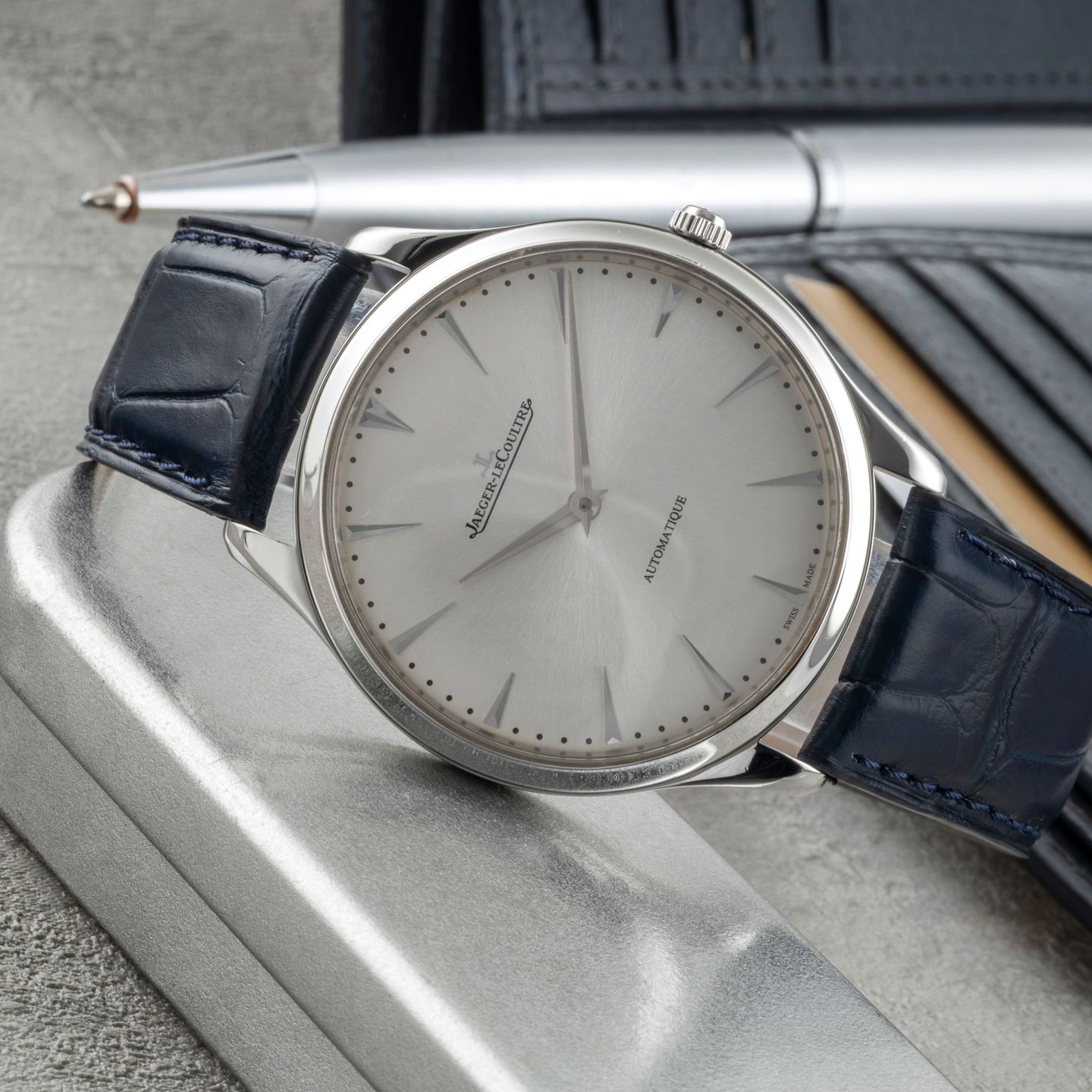 Jaeger-LeCoultre Master Ultra Thin Q1338421 - (2/8)