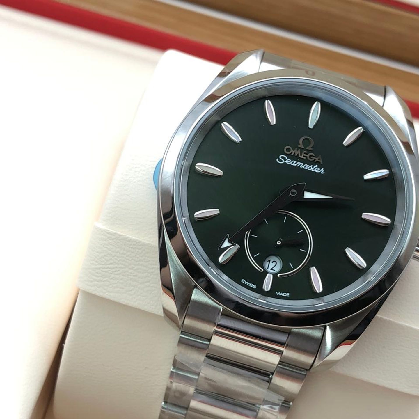 Omega Seamaster Aqua Terra 220.10.38.20.10.001 - (2/9)