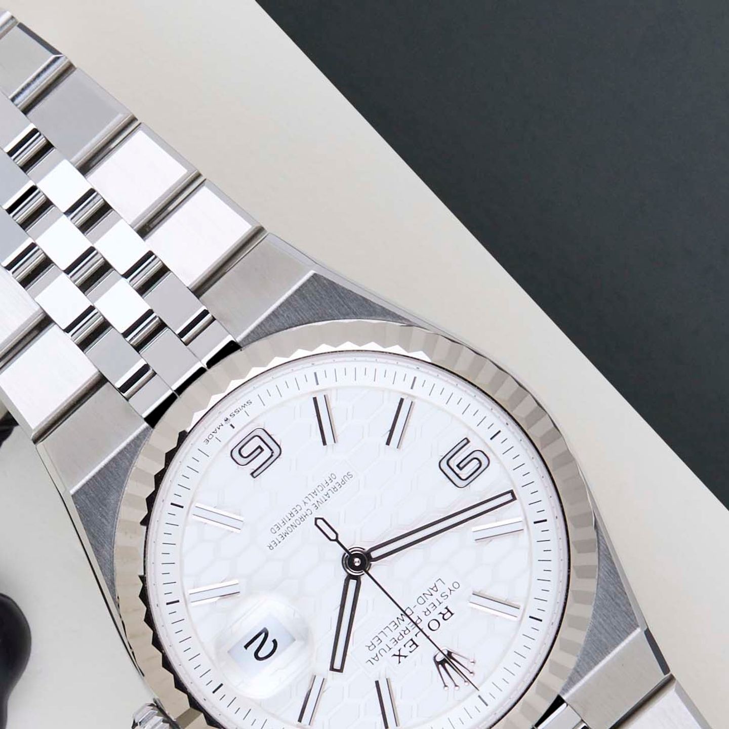 Rolex Land-Dweller 36 127234 (2026) - Wit wijzerplaat 36mm Staal (4/8)