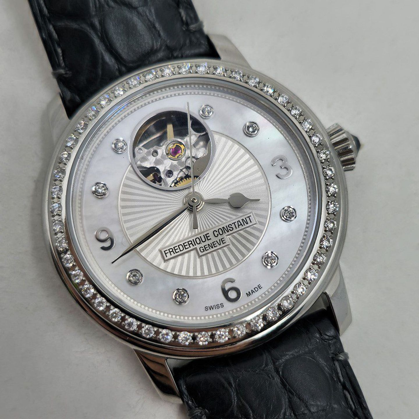 Frederique Constant Ladies Automatic FC-310HBAD2PD6 (2025) - Zilver wijzerplaat Onbekend Staal (2/8)