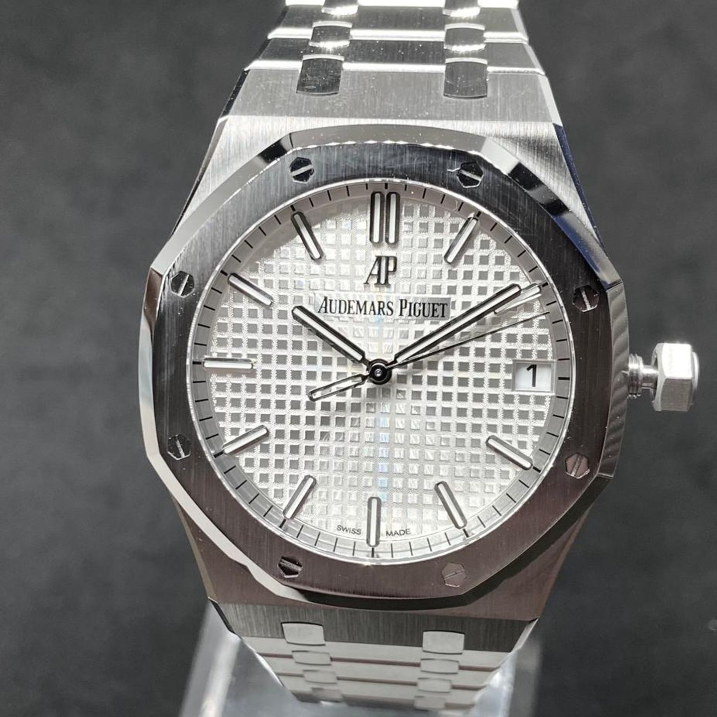 Audemars Piguet Royal Oak 15500ST - (2/8)