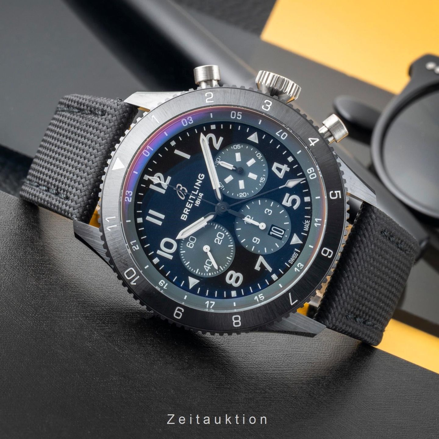 Breitling Super Avi SB04451A1B1X1 - (2/8)