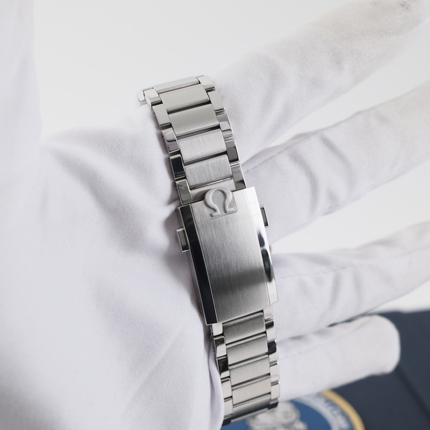 Omega Speedmaster Professional Moonwatch 310.32.42.50.02.001 (2021) - Silver dial 42 mm Steel case (6/8)