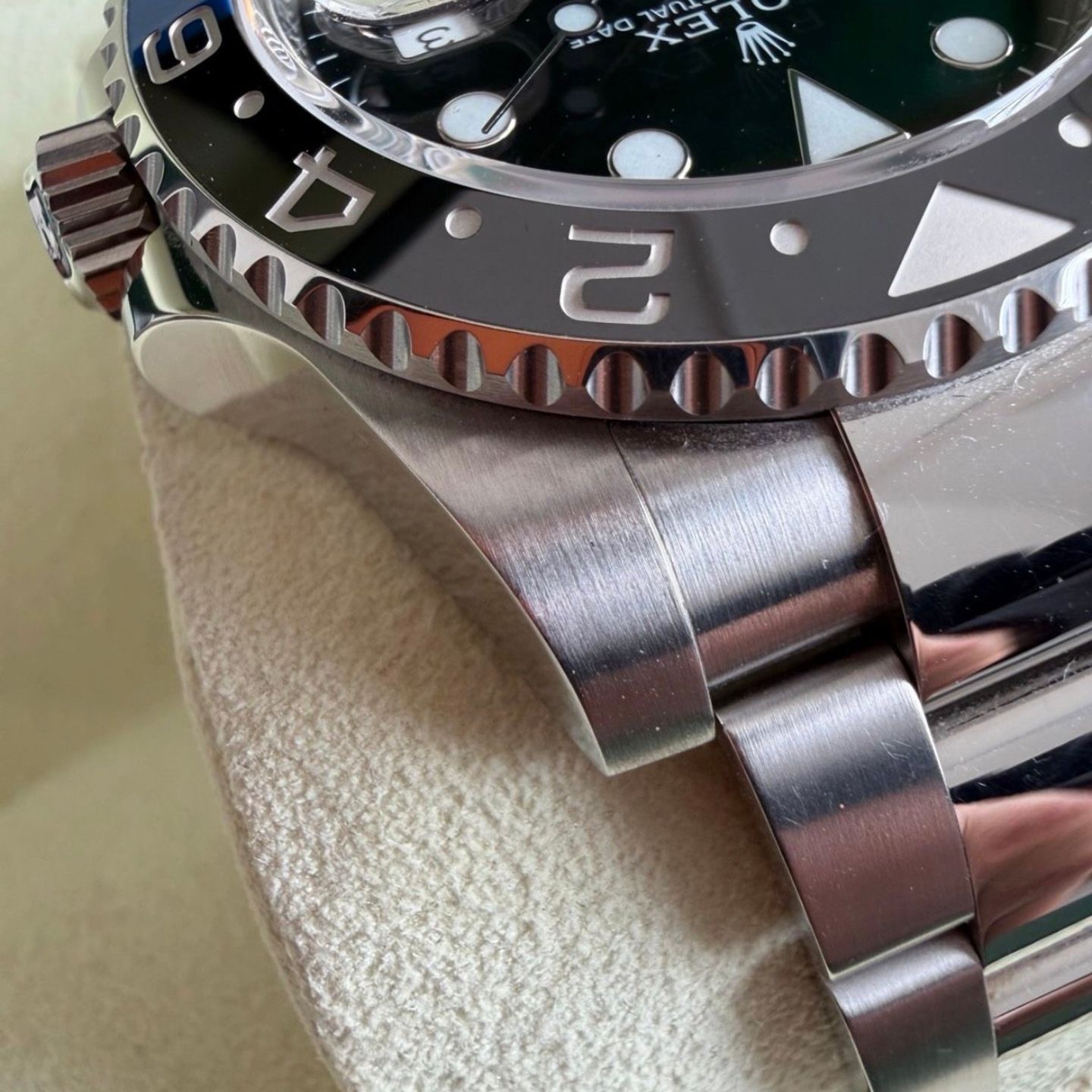 Rolex GMT-Master II 116710BLNR (2013) - Black dial 40 mm Steel case (4/8)