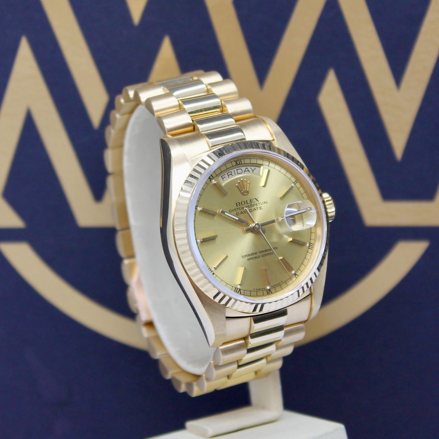 Rolex Day-Date 36 18038 (1986) - Champagne dial 36 mm Yellow Gold case (3/6)