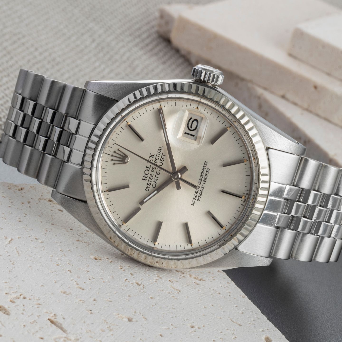 Rolex Datejust 36 16014 (1981) - Zilver wijzerplaat 36mm Staal (2/8)