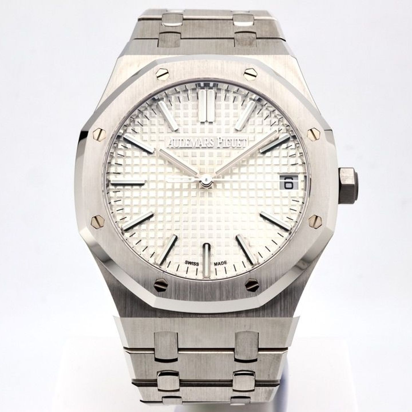 Audemars Piguet Royal Oak Selfwinding 15510ST.OO.1320ST.08 (2024) - White dial 41 mm Steel case (1/2)