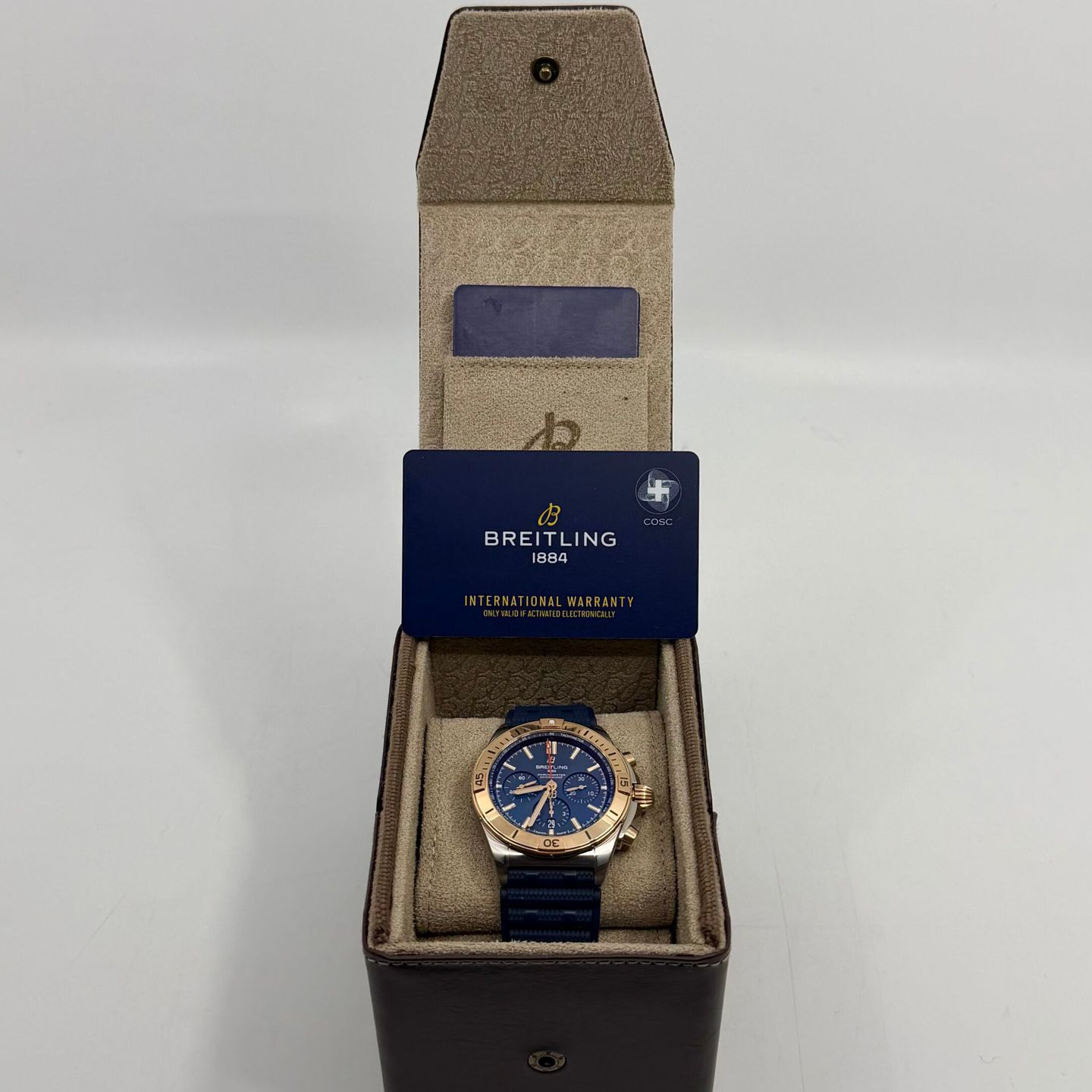 Breitling Chronomat 42 UB0134101C1S1 (2026) - Blue dial 43 mm Gold/Steel case (3/8)