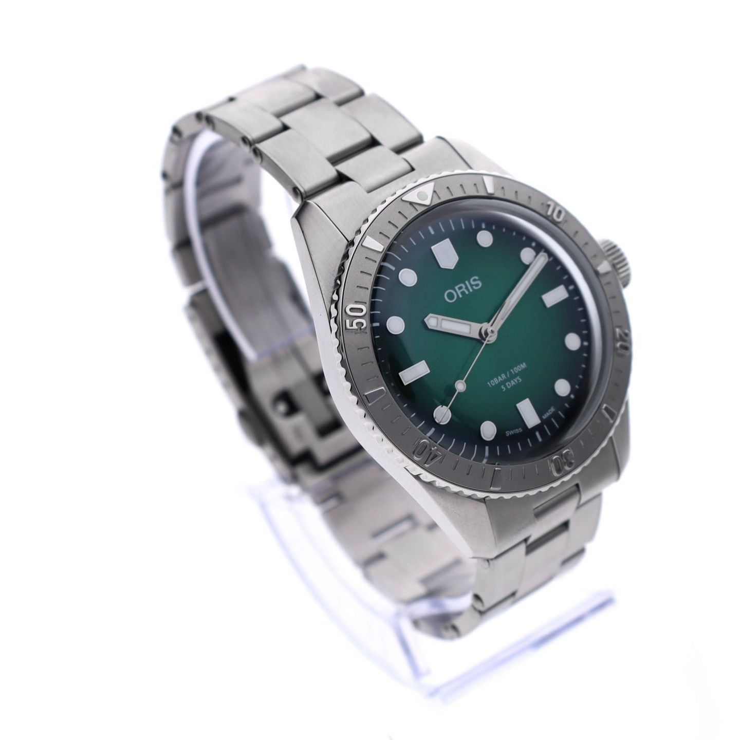 Oris Divers Sixty Five 01 400 7774 4057-07 8 19 18 (2025) - Green dial 38 mm Steel case (4/8)