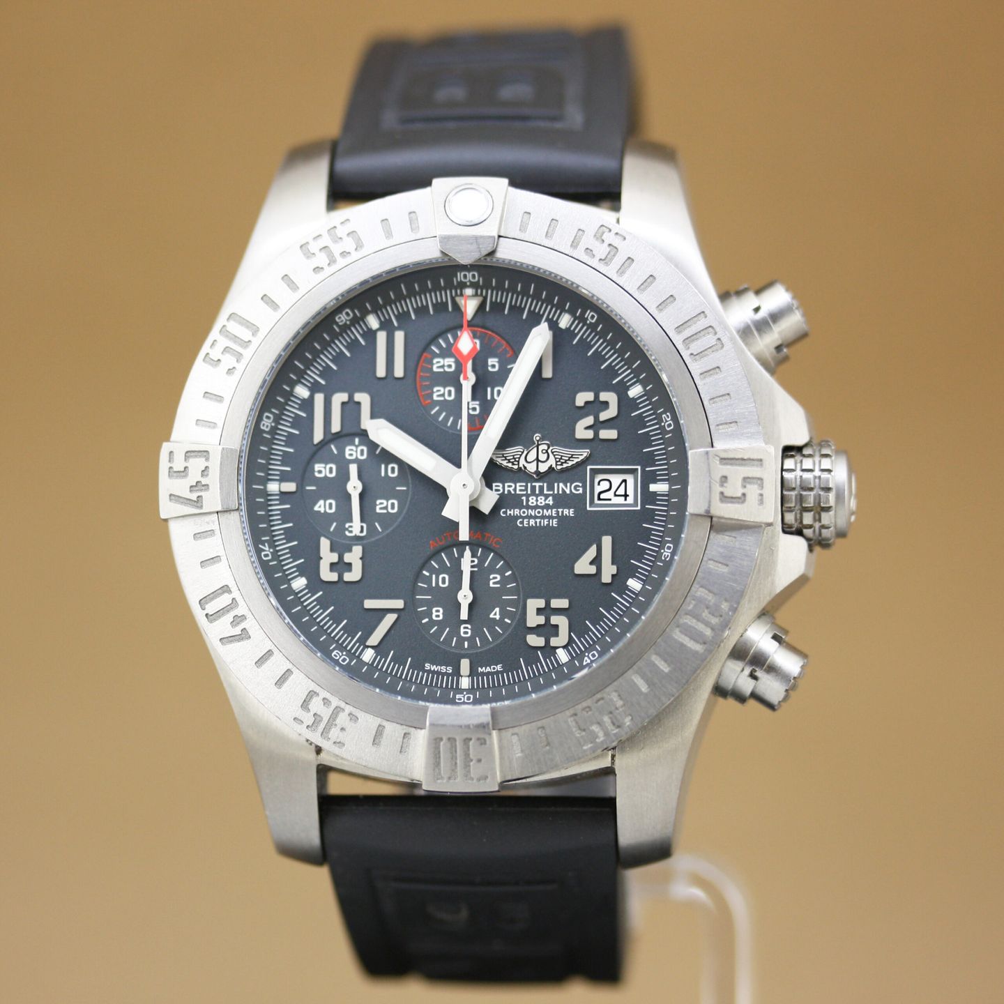 Breitling Avenger Bandit E13383 - (2/8)