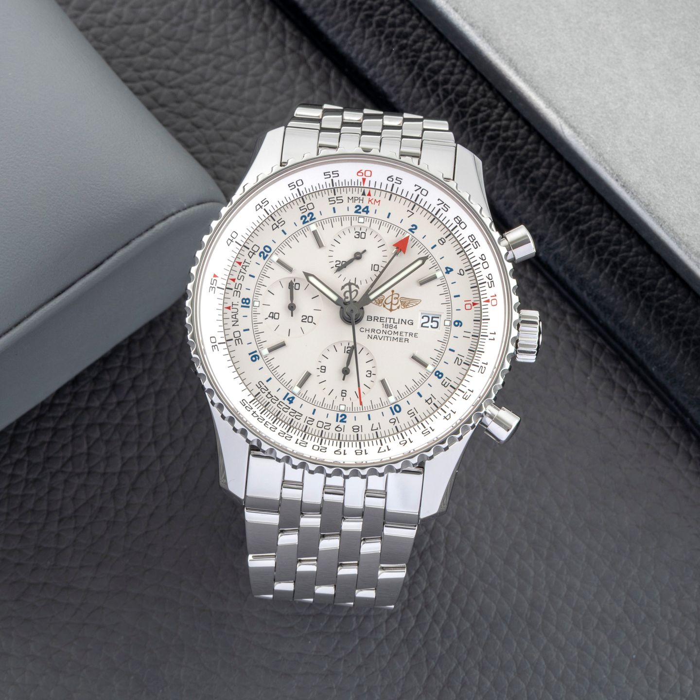 Breitling Navitimer World A24322 - (1/8)