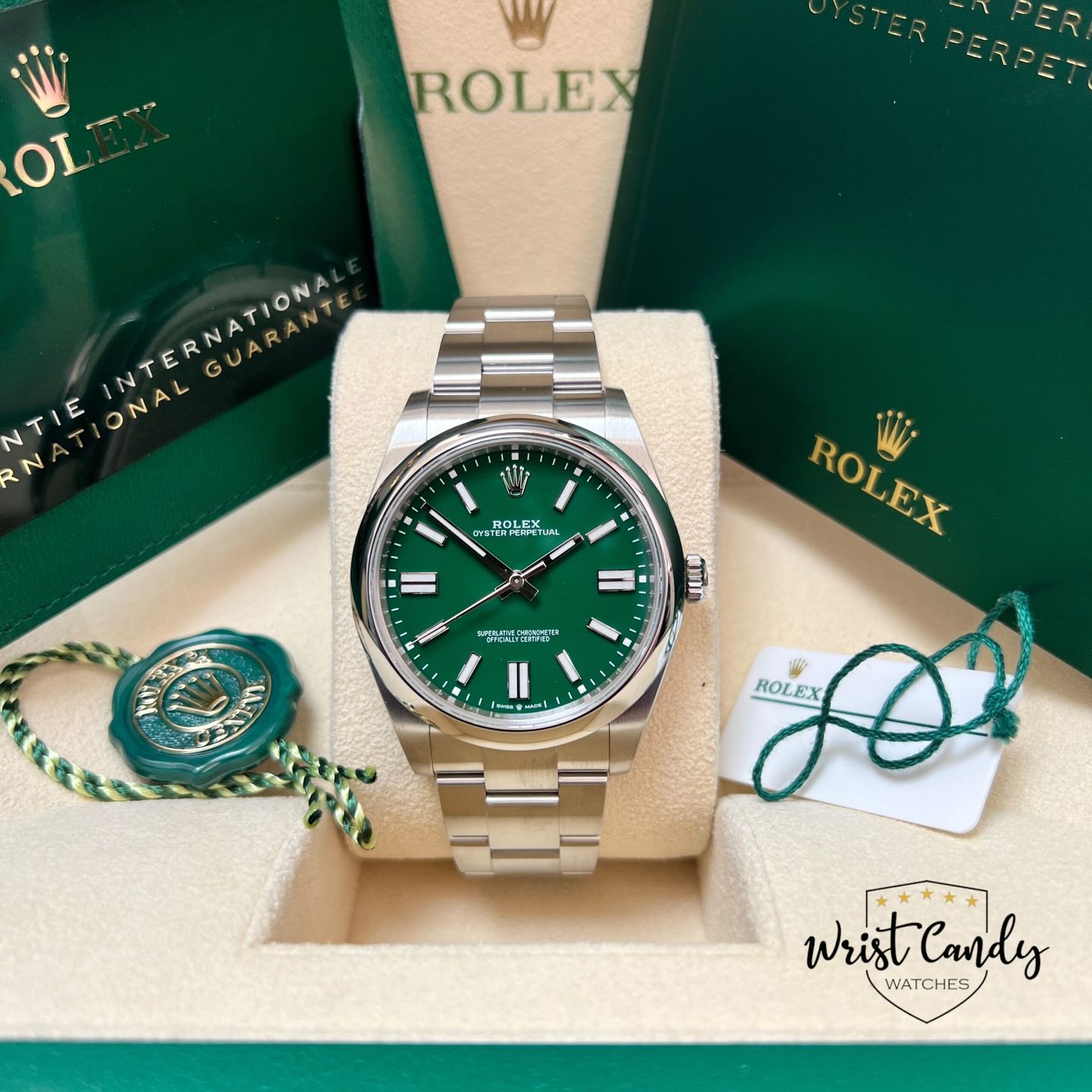 Rolex Oyster Perpetual 41 124300 (2024) - 41 mm Steel case (7/7)