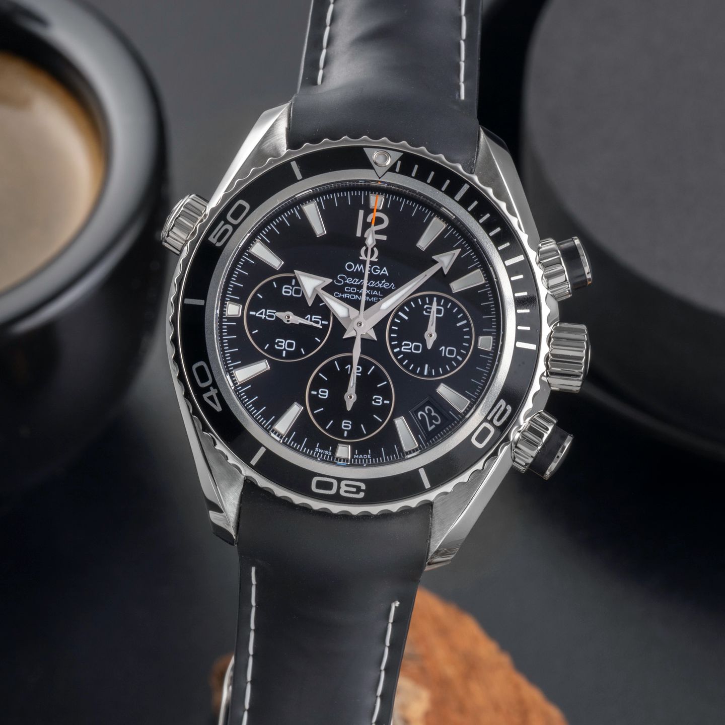 Omega Seamaster Planet Ocean Chronograph 222.32.38.50.01.001 - (3/8)