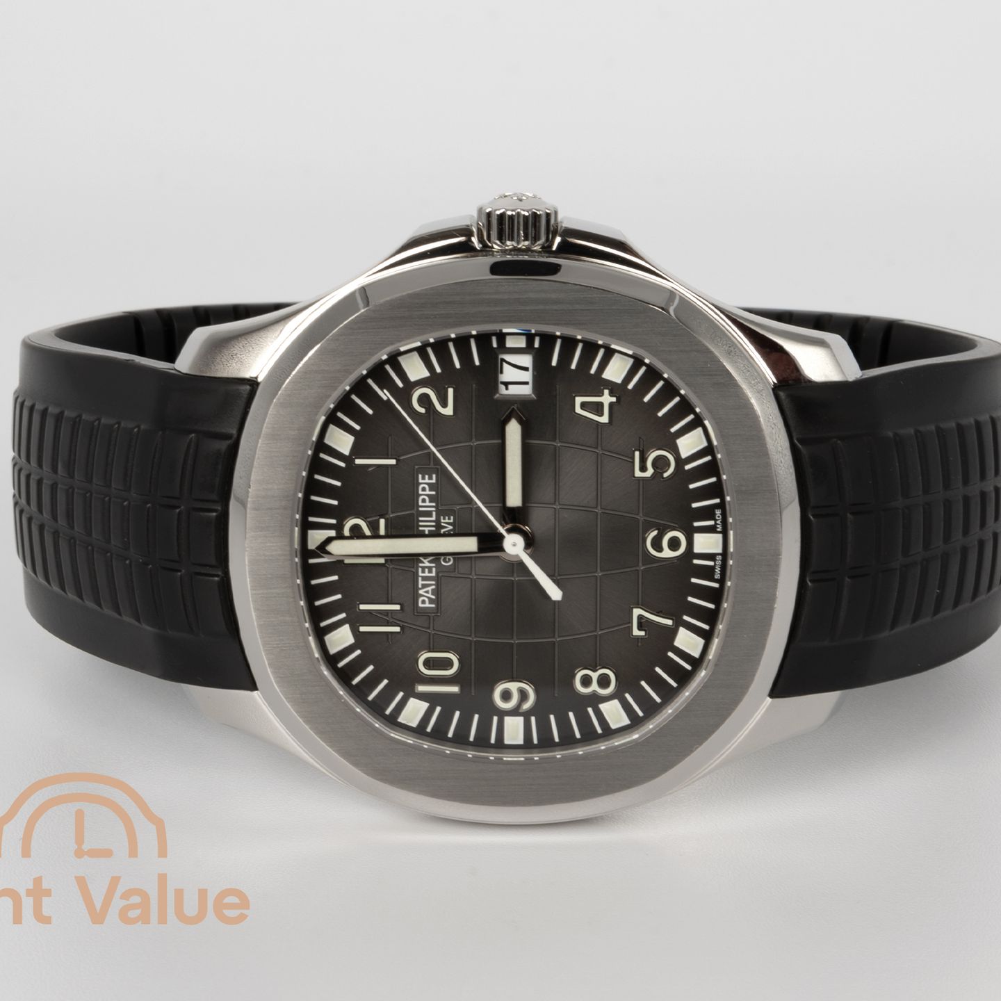 Patek Philippe Aquanaut 5167A-001 (2018) - Black dial 40 mm Steel case (2/6)
