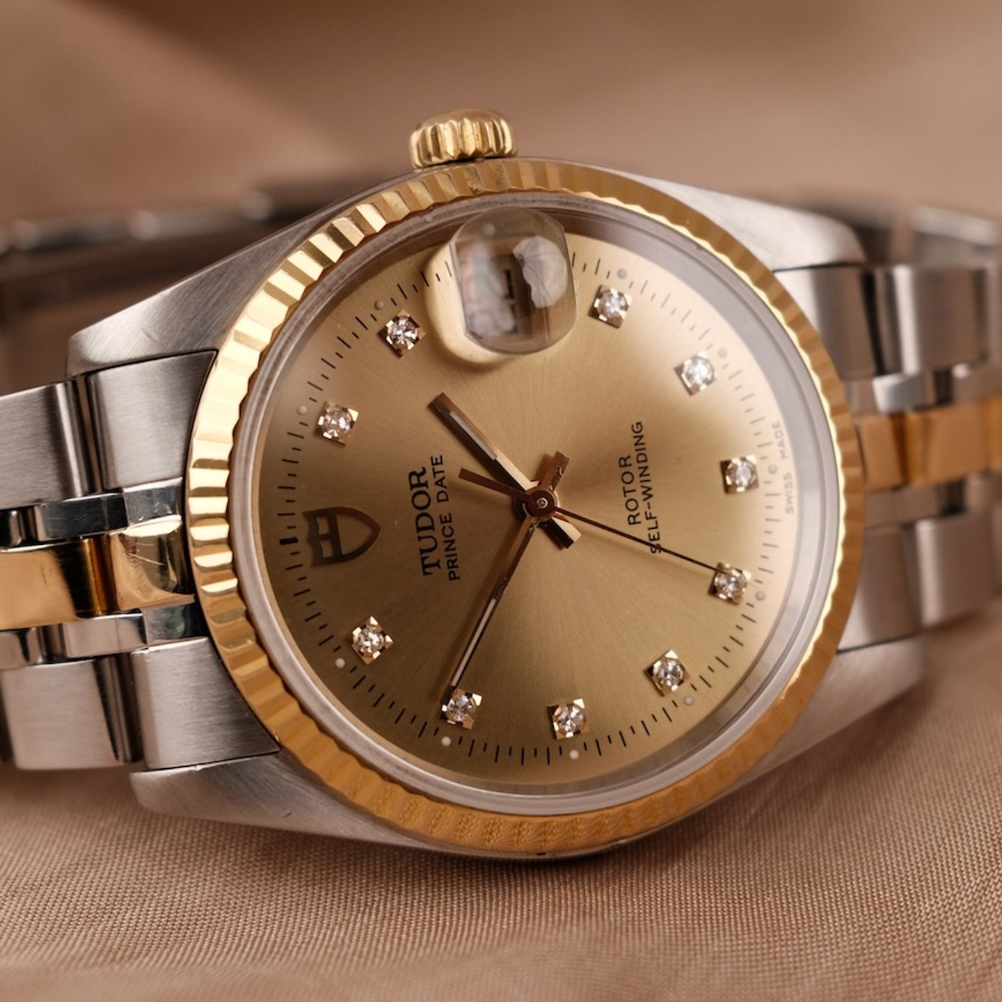 Tudor Prince Date 74033 (2003) - 34 mm Gold/Steel case (4/8)