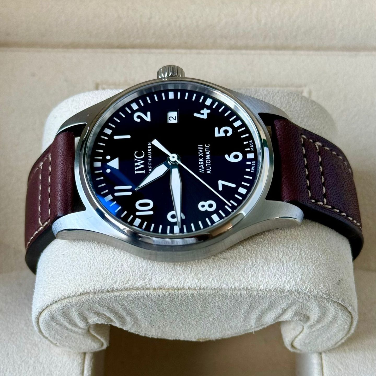 IWC Pilot Mark IW327003 (2020) - Bruin wijzerplaat 40mm Staal (6/8)