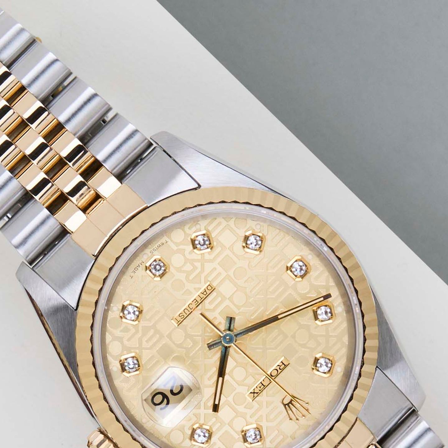 Rolex Datejust 36 16233 (1997) - Champagne dial 36 mm Gold/Steel case (4/8)