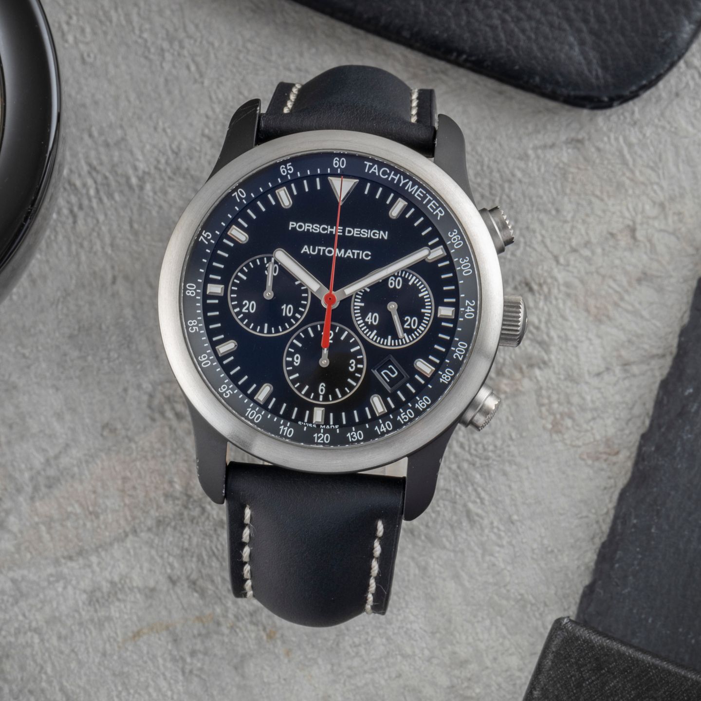 IWC Porsche Design IW3732 - (1/8)