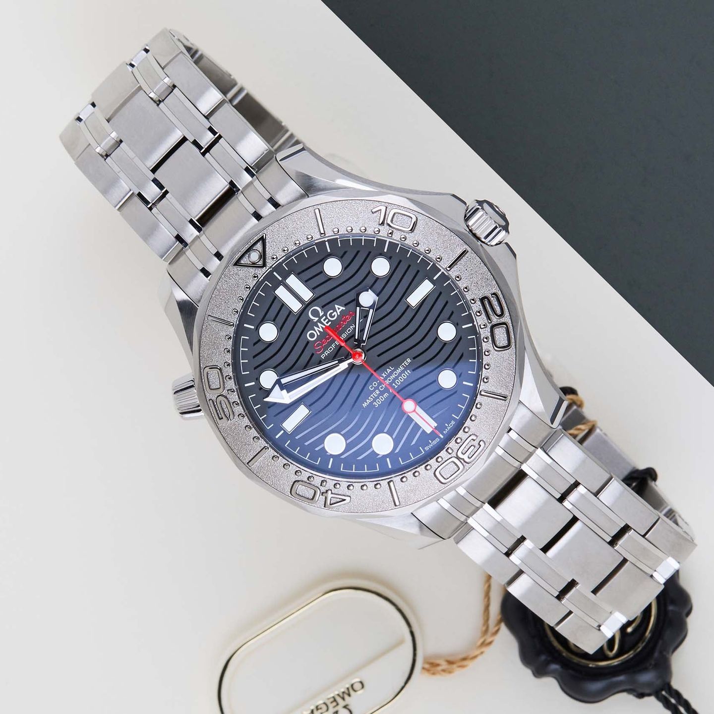 Omega Seamaster Diver 300 M 210.30.42.20.01.002 - (1/8)