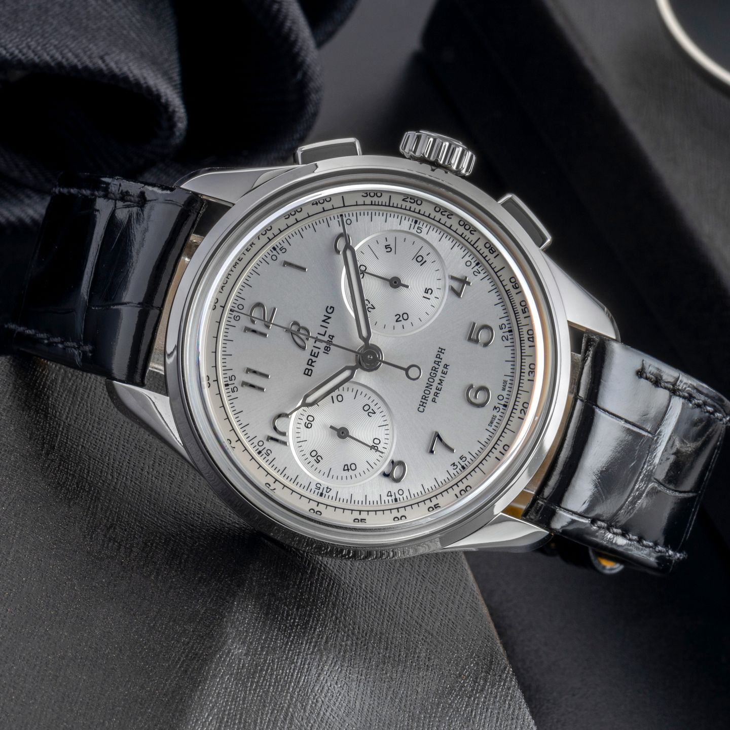 Breitling Premier AB0930 (Unknown (random serial)) - 41 mm Steel case (2/8)