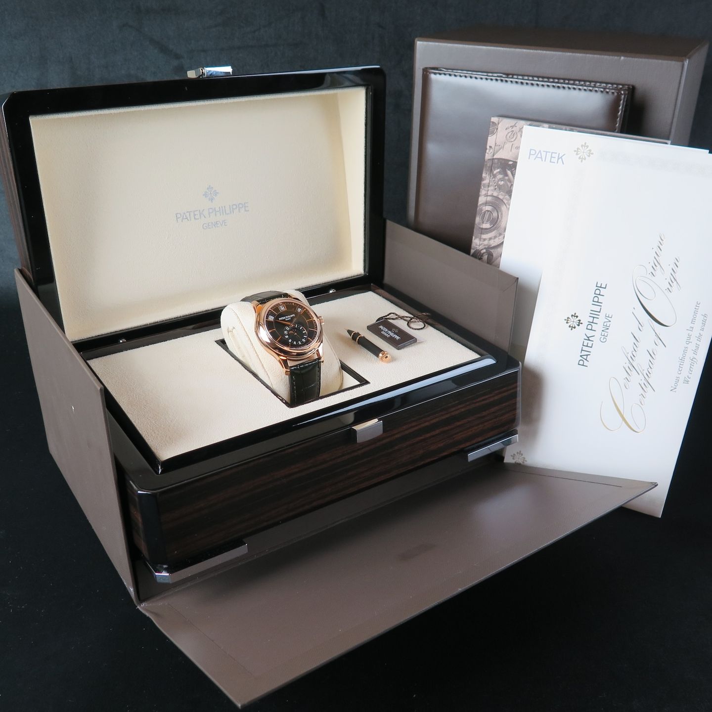 Patek Philippe Annual Calendar 5205R-011 (2022) - Groen wijzerplaat 40mm Roségoud (8/8)