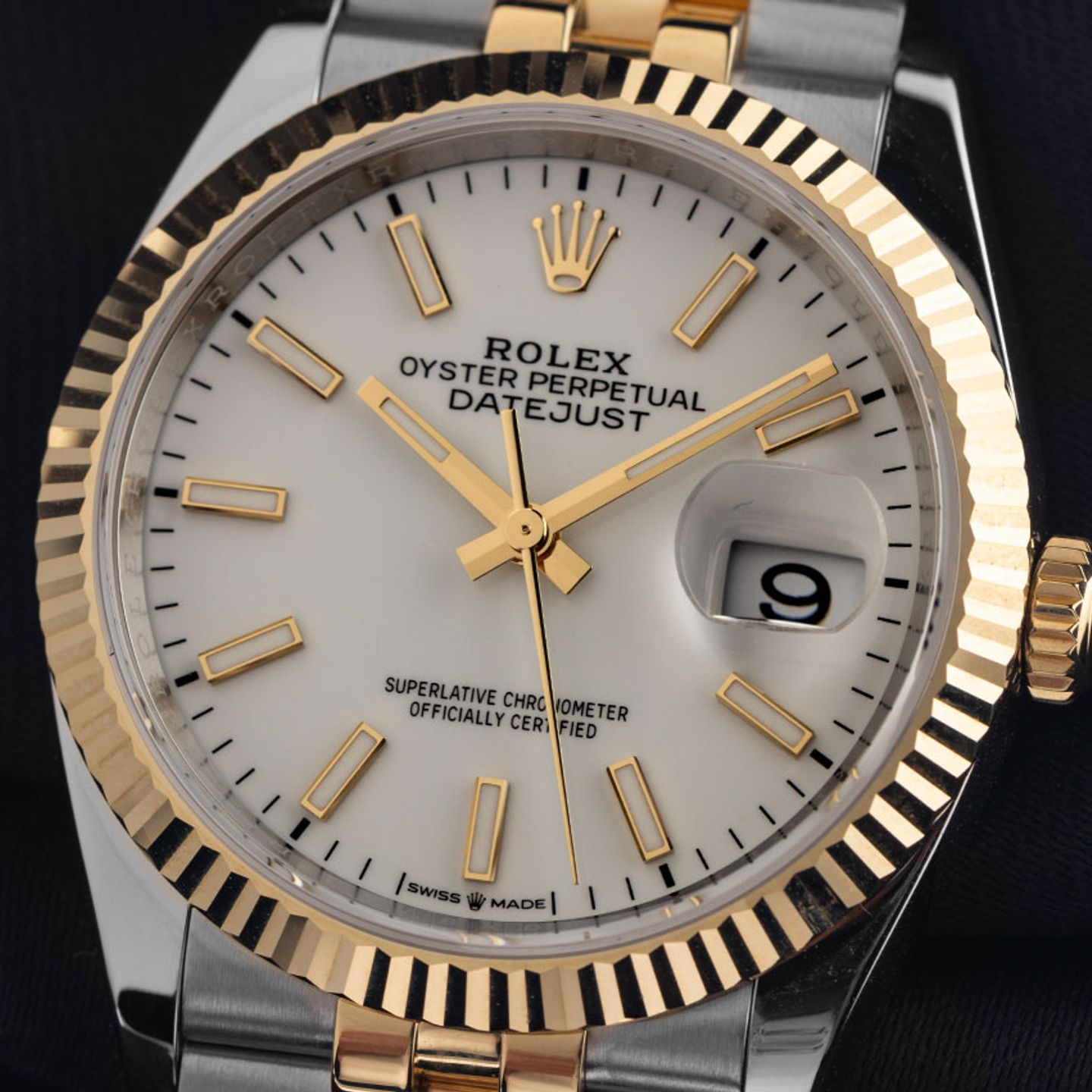 Rolex Datejust 36 126233 (2019) - White dial 36 mm Gold/Steel case (3/7)