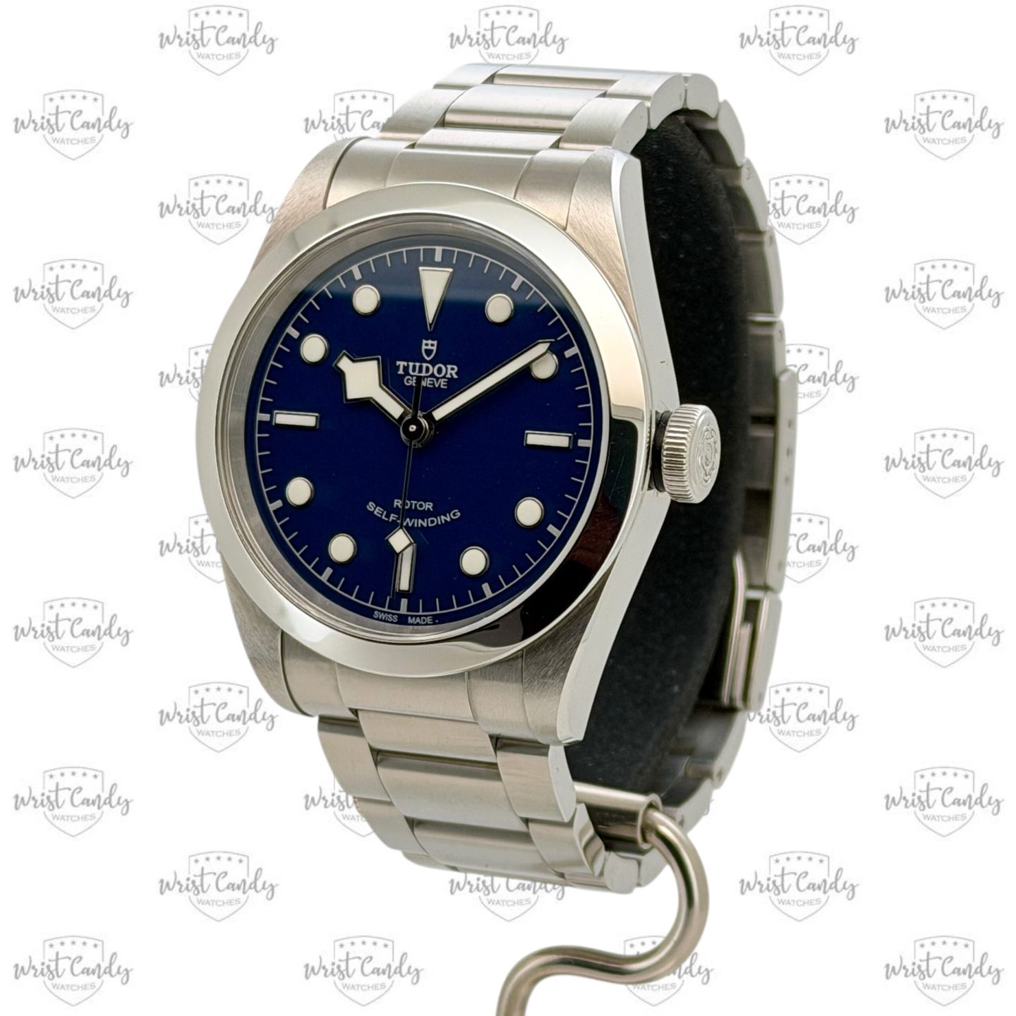Tudor Black Bay 41 79540 - (2/8)