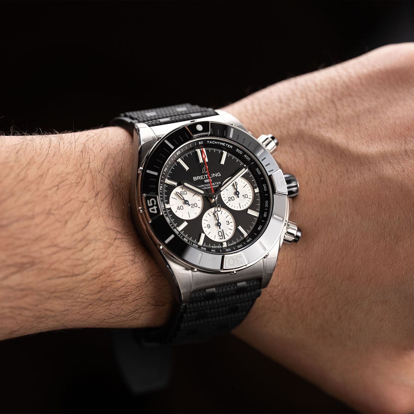 Breitling Chronomat AB0136251B1S1 (2026) - Black dial 44 mm Steel case (6/7)