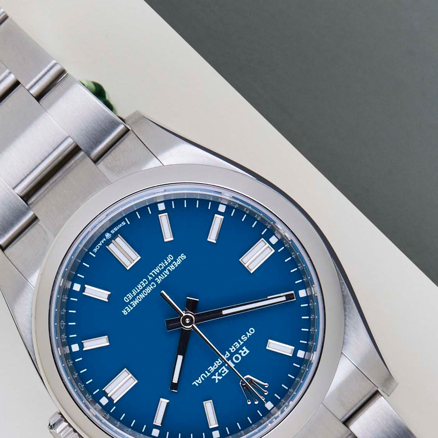 Rolex Oyster Perpetual 36 126000 (2026) - 36mm Staal (2/6)