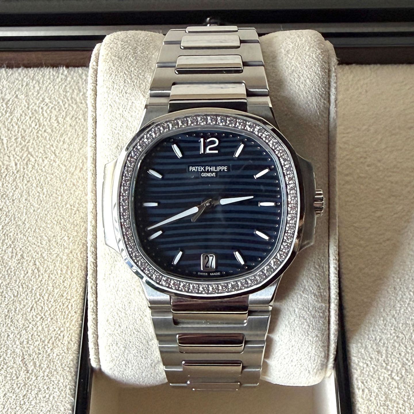 Patek Philippe Nautilus 7118/1200A-001 - (1/5)