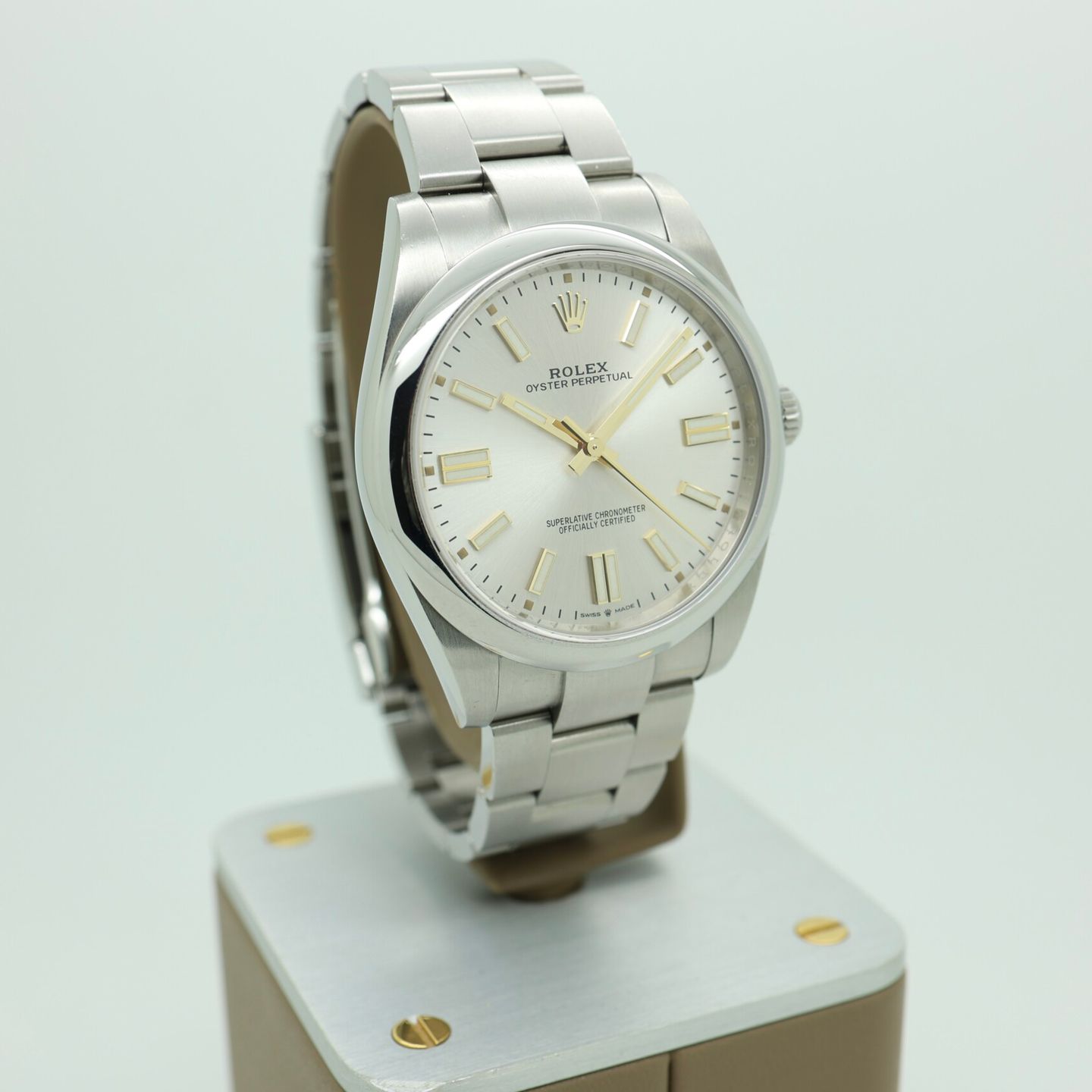 Rolex Oyster Perpetual 41 124300 - (2/7)