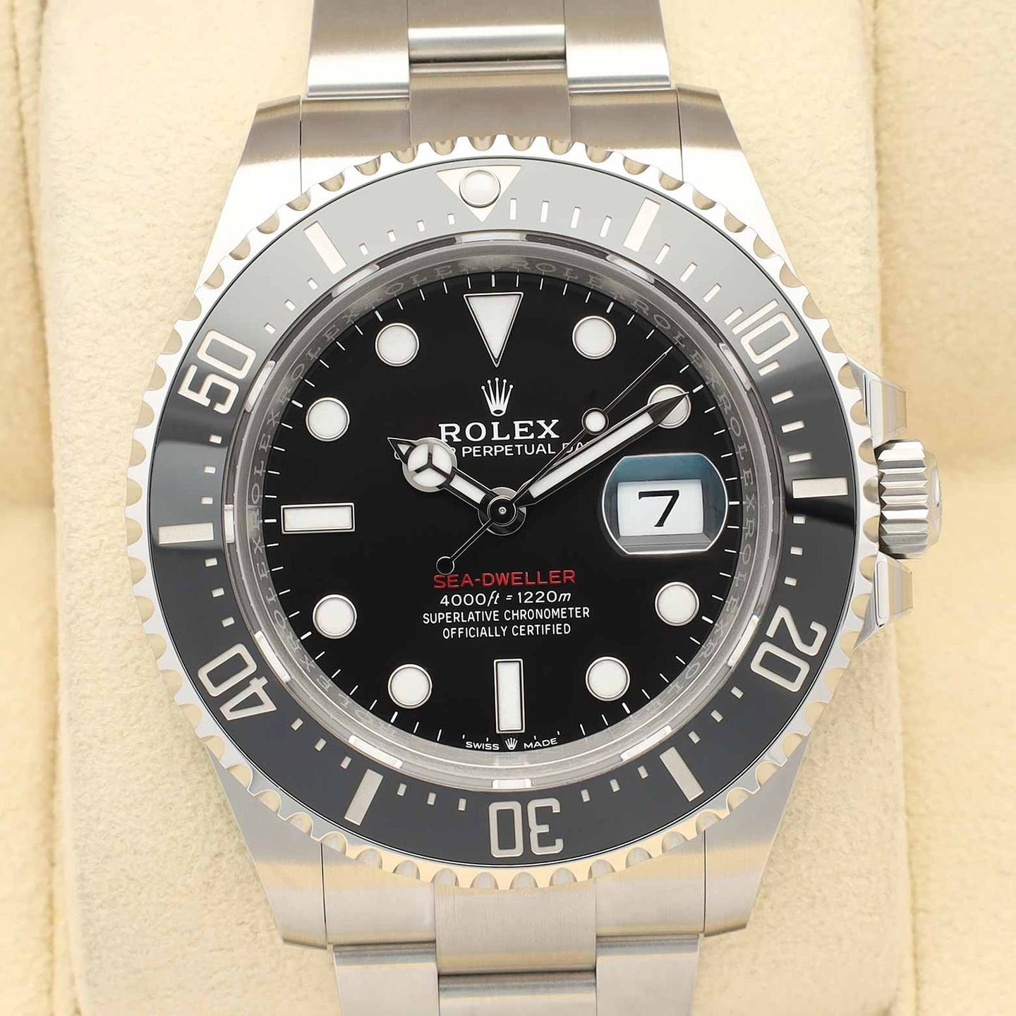 Rolex Sea-Dweller 126600 (2024) - Zwart wijzerplaat 43mm Staal (1/8)