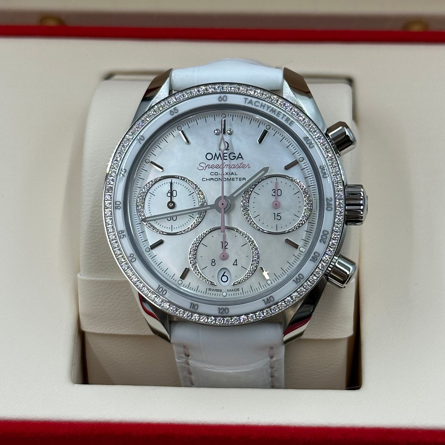 Omega Speedmaster 324.38.38.50.55.001 - (2/8)