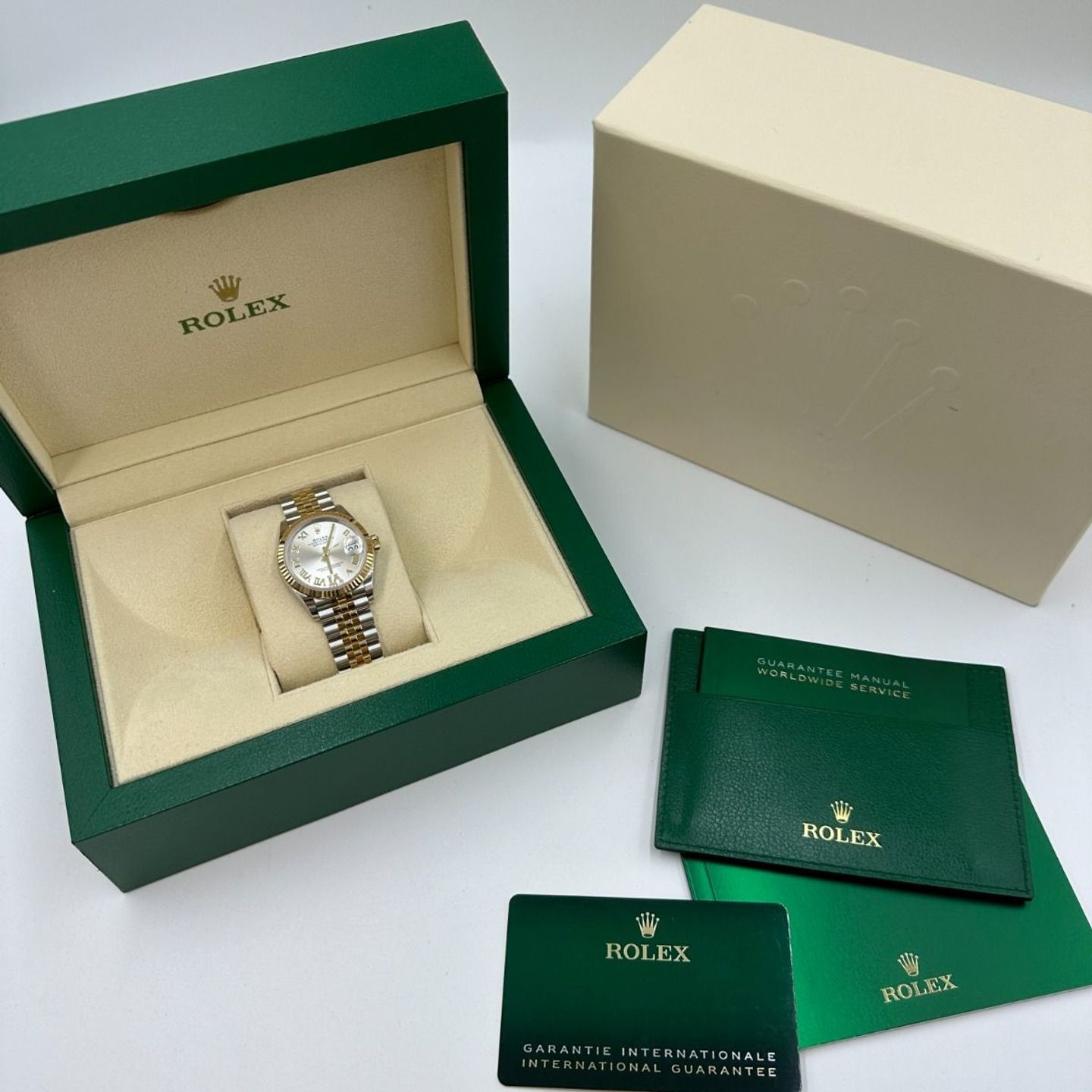 Rolex Datejust 31 278273 (2024) - Zilver wijzerplaat 31mm Staal (2/8)