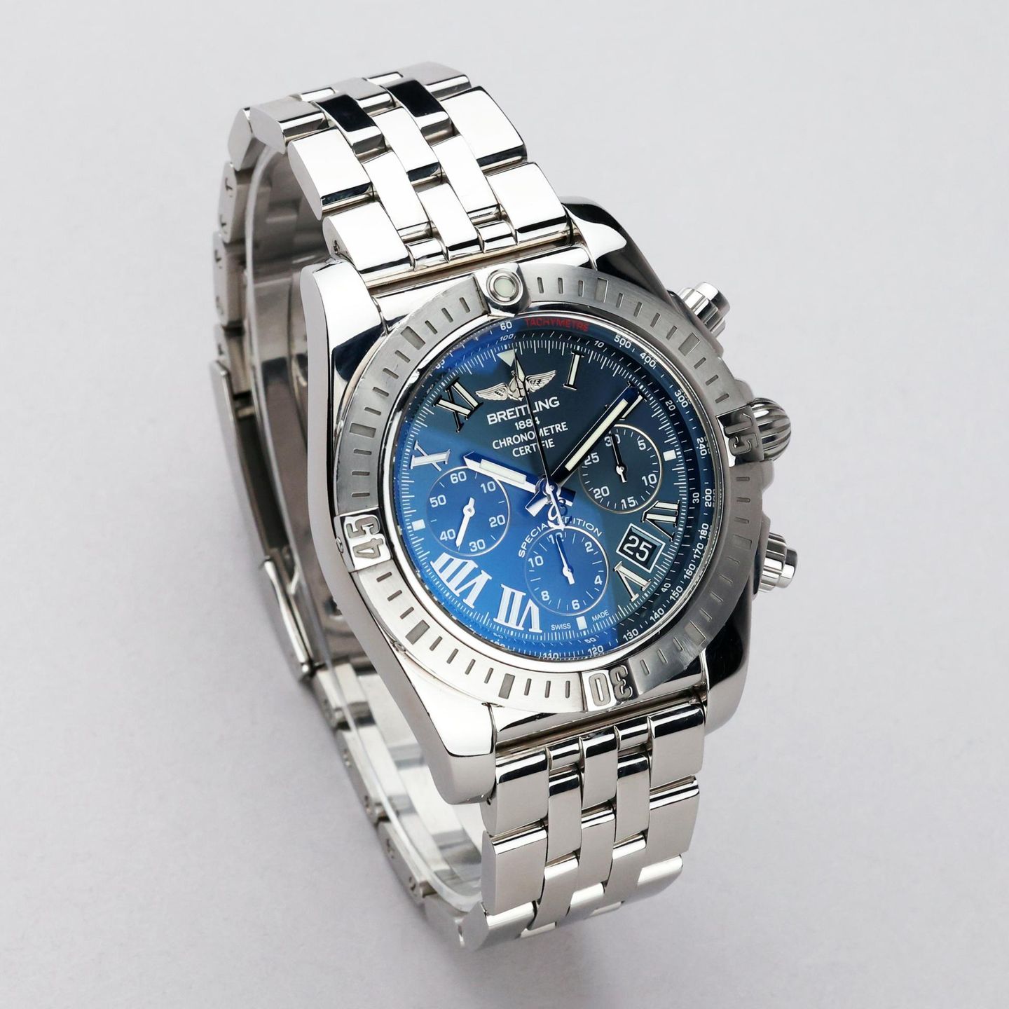 Breitling Chronomat 44 AB0115 (2021) - 44 mm Steel case (2/8)