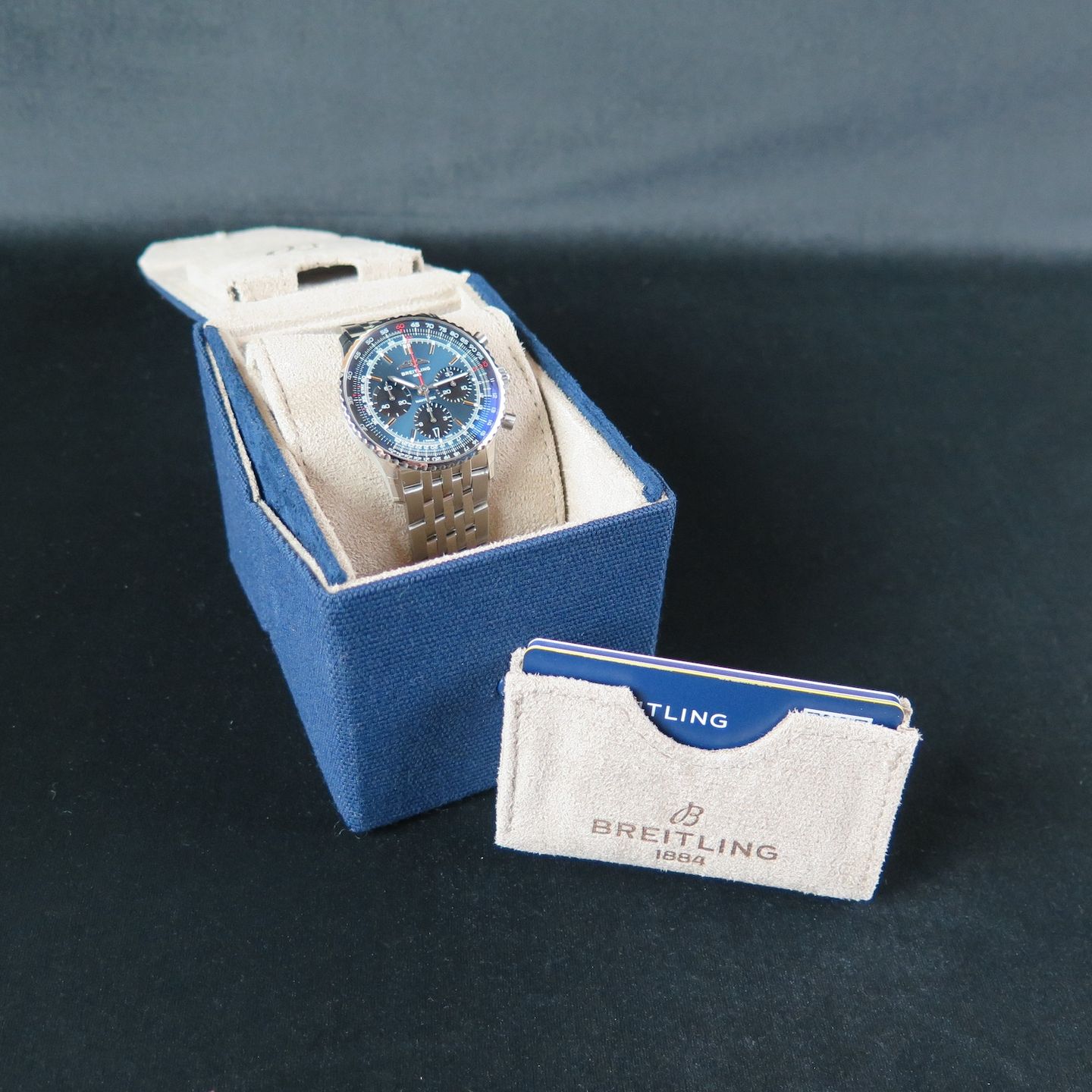 Breitling Navitimer AB0139241C1A1 (2024) - Blue dial 41 mm Steel case (8/8)