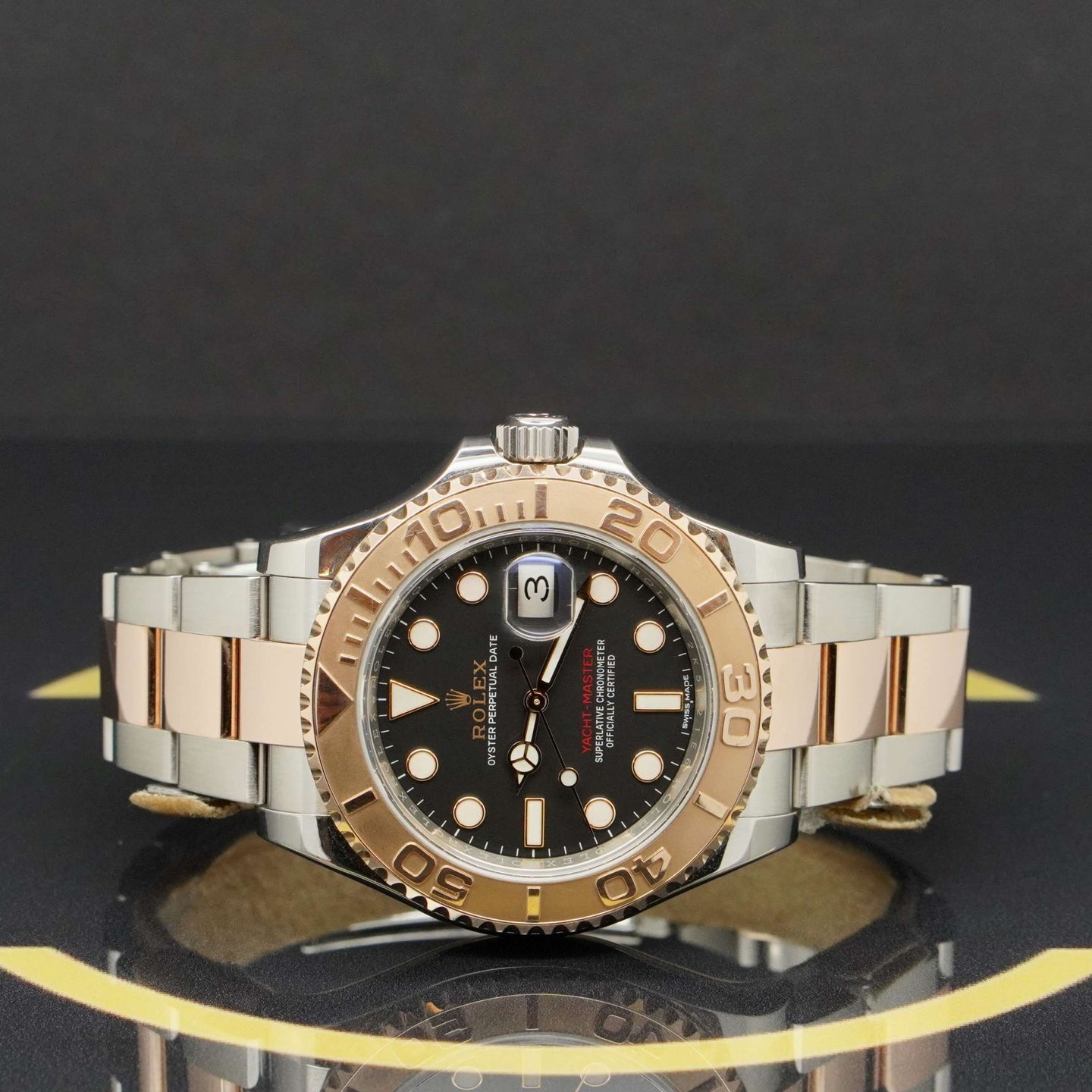 Rolex Yacht-Master 40 116621 (2018) - Black dial 40 mm Gold/Steel case (3/5)