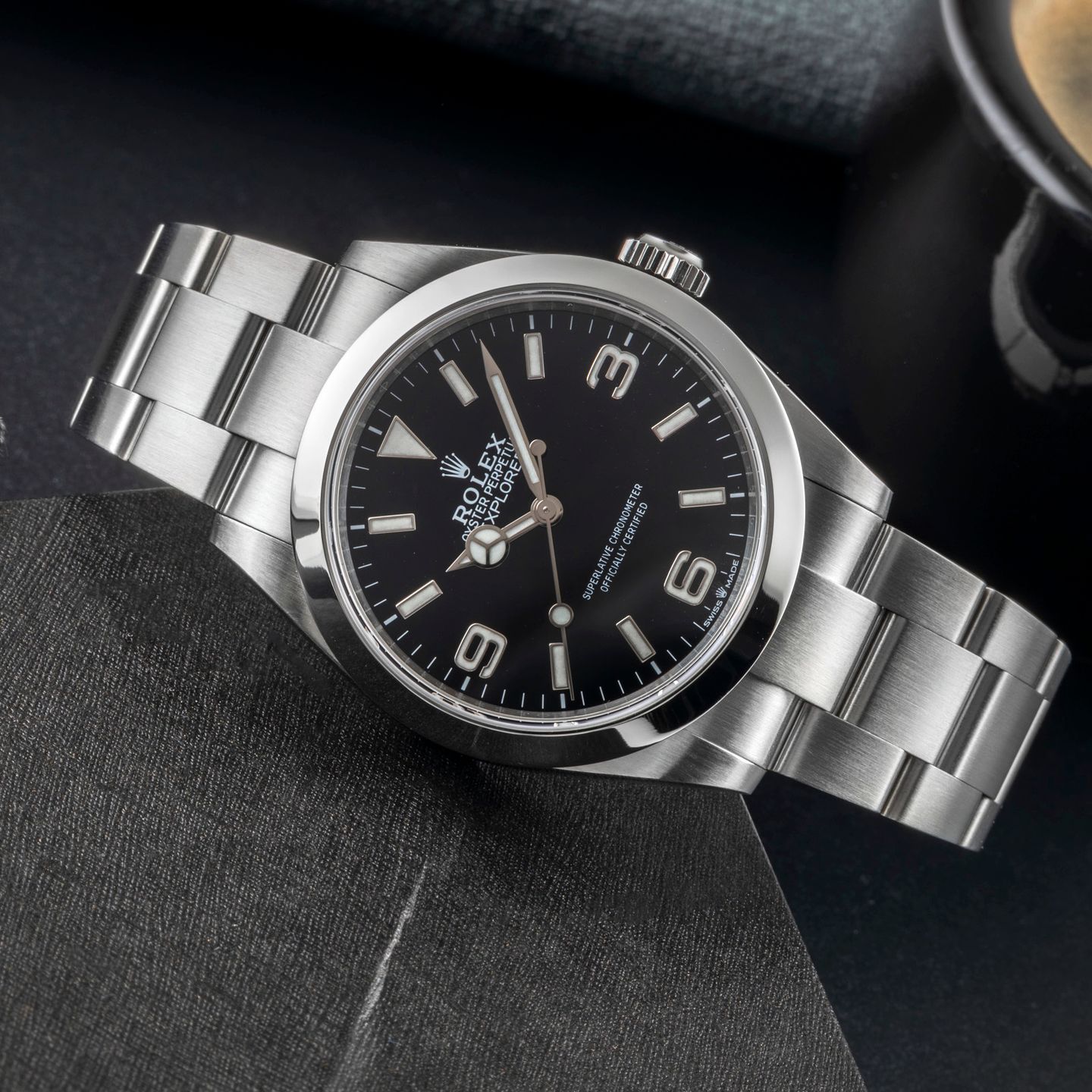 Rolex Explorer 224270 - (2/8)