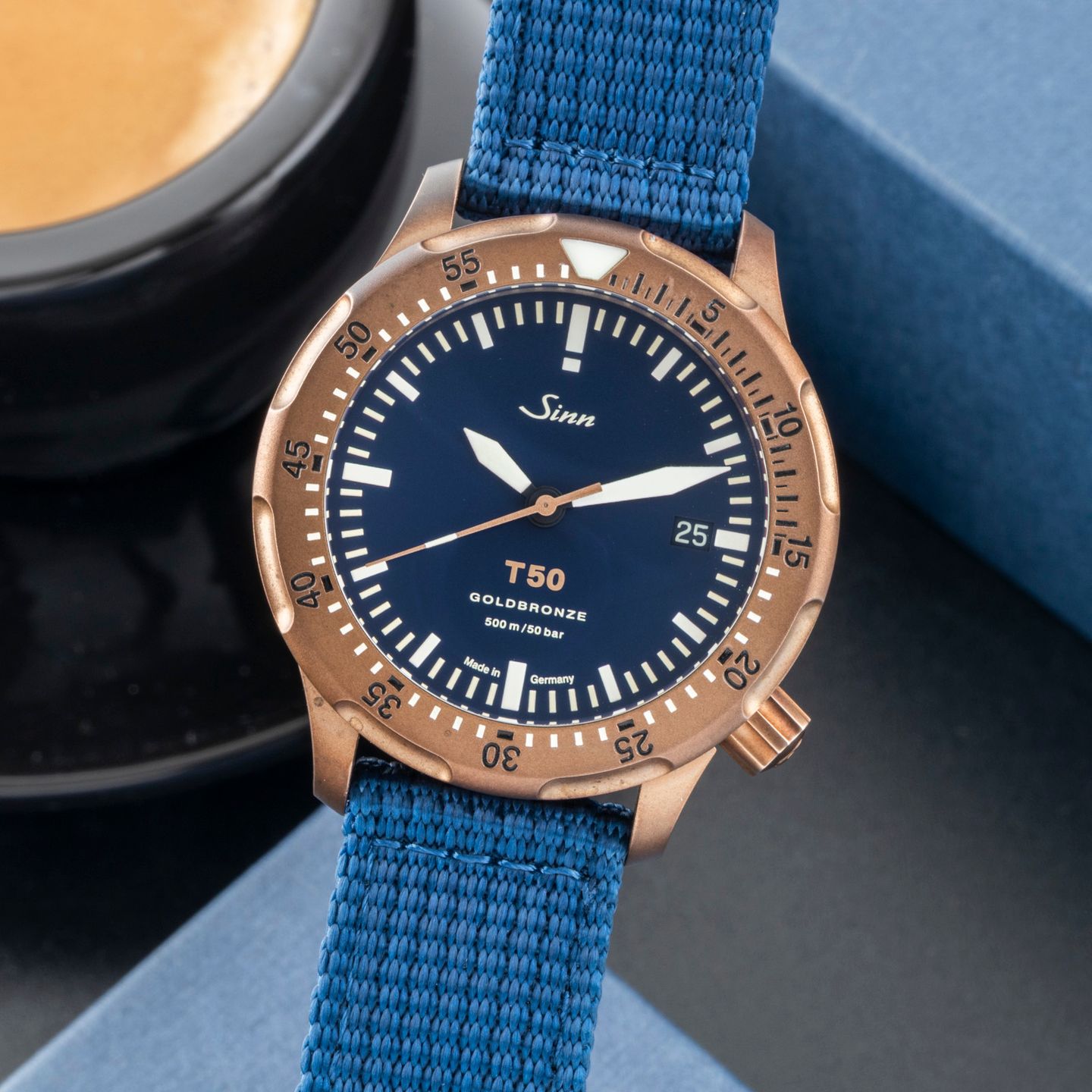 Sinn T50 1052.062 (Unknown (random serial)) - Blue dial 41 mm Bronze case (3/8)