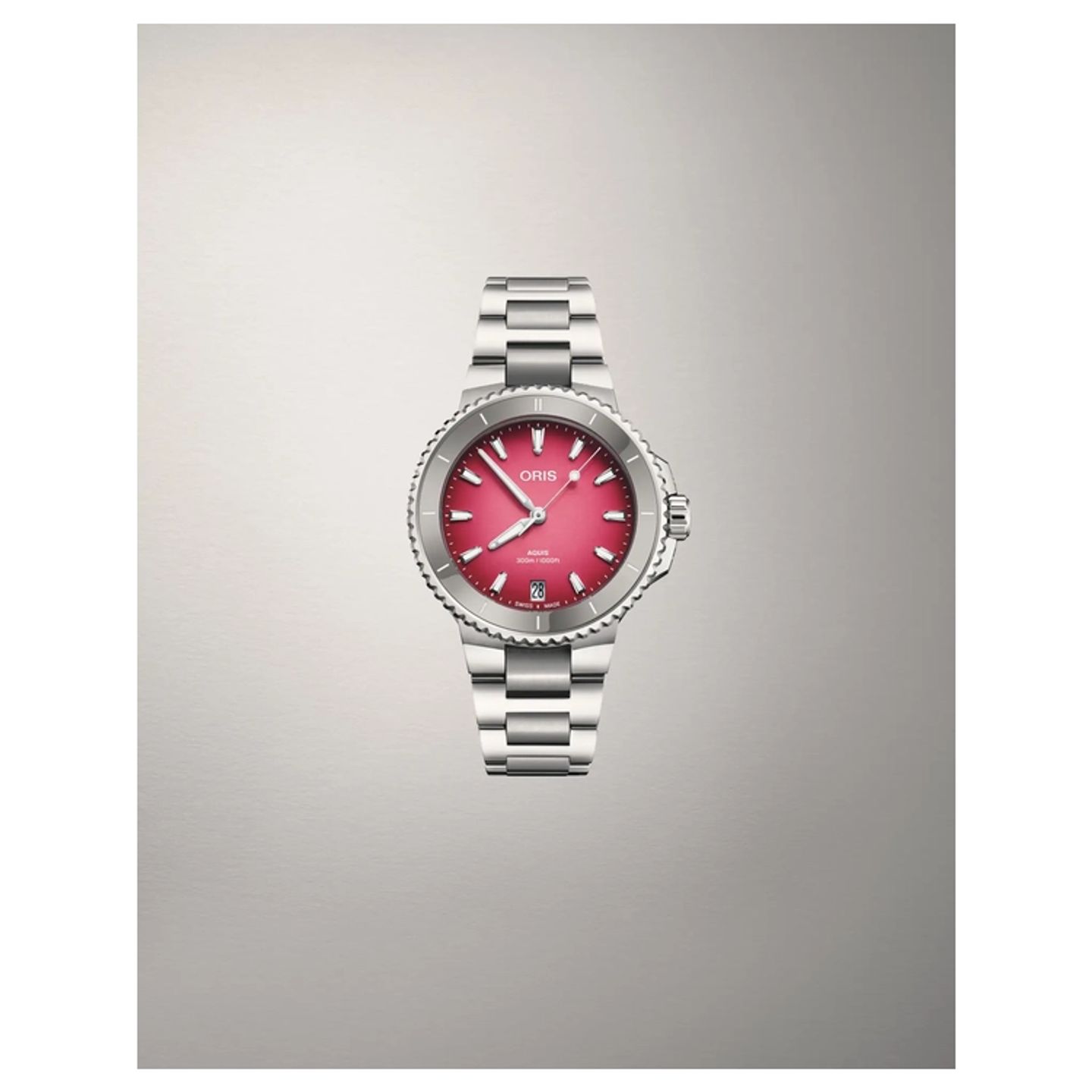 Oris Aquis Date 01 733 7792 4158-07 8 19 05P (2025) - Roze wijzerplaat 37mm Staal (1/1)