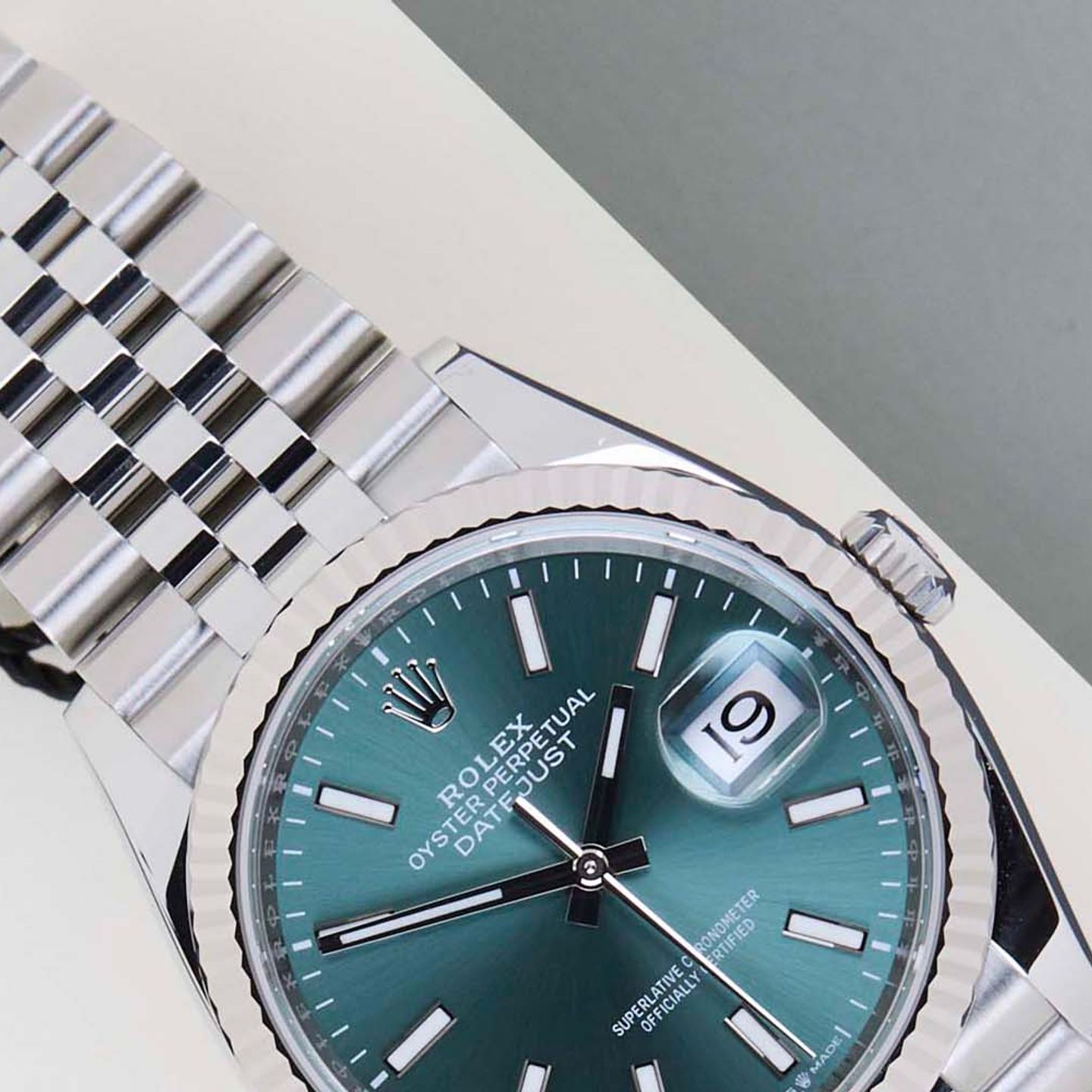 Rolex Datejust 36 126234 (2025) - 36mm Staal (3/8)