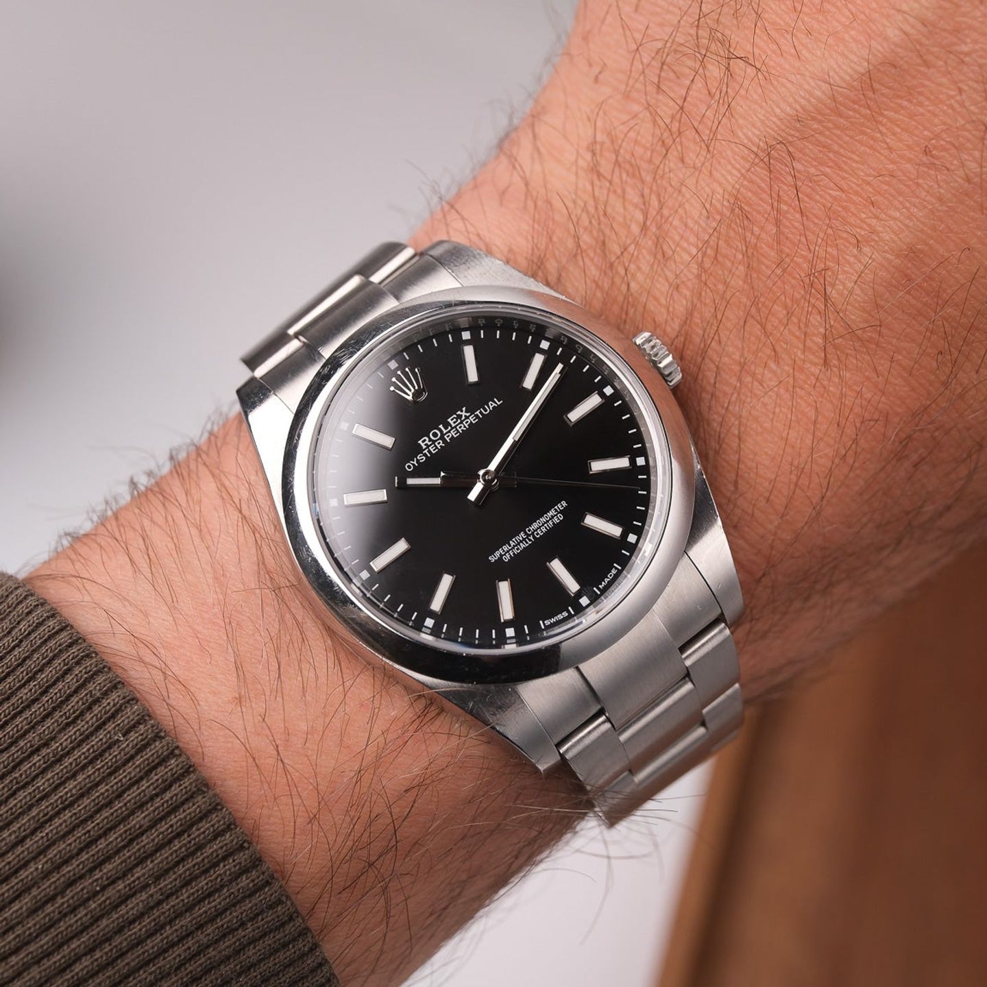 Rolex Oyster Perpetual 39 114300 (2018) - Black dial 39 mm Steel case (1/6)