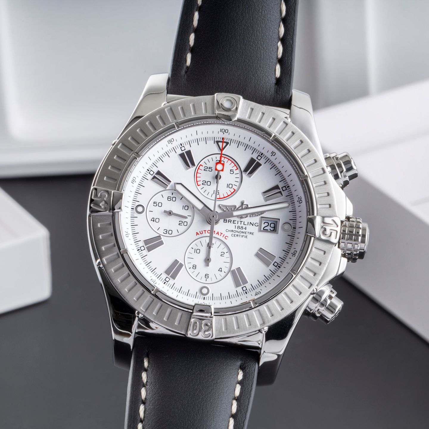 Breitling Super Avenger A13370 (2006) - 48mm Staal (3/8)