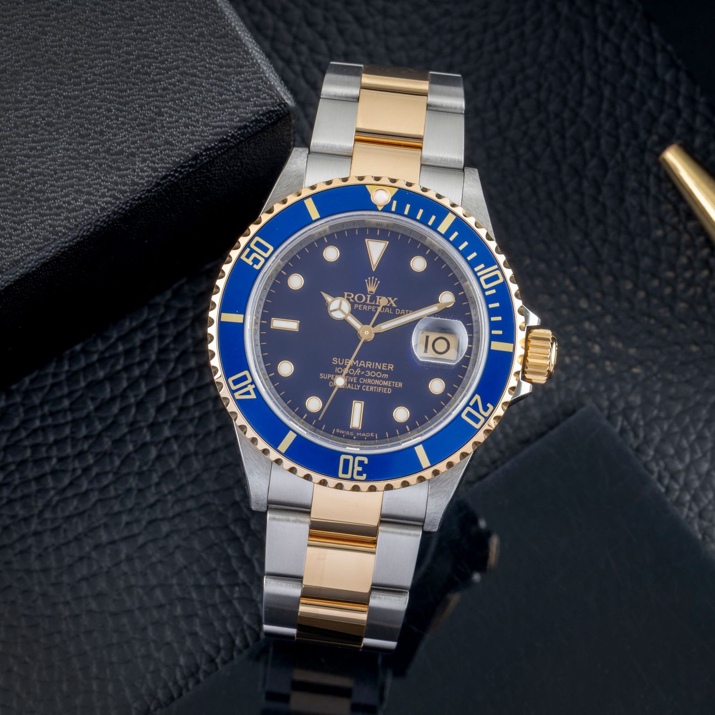 Rolex Submariner Date 16613 BLACK TIFFANY TRITIUM (Unknown (random serial)) - Blue dial 40 mm Steel case (1/8)