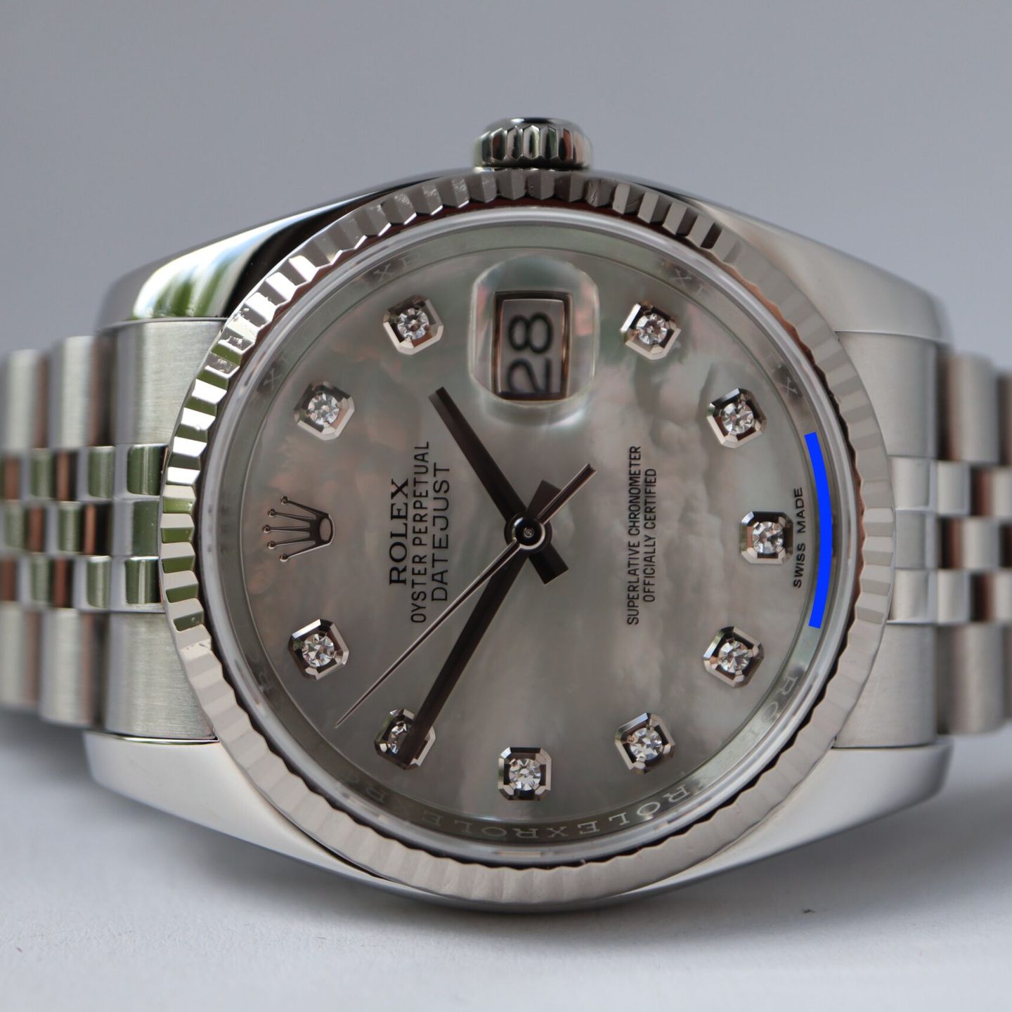 Rolex Datejust 36 116234 (2018) - Parelmoer wijzerplaat 36mm Staal (2/8)