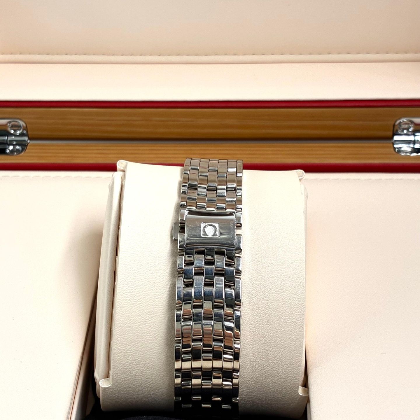 Omega De Ville Prestige 424.10.40.20.03.001 (2022) - Blue dial 40 mm Steel case (6/6)