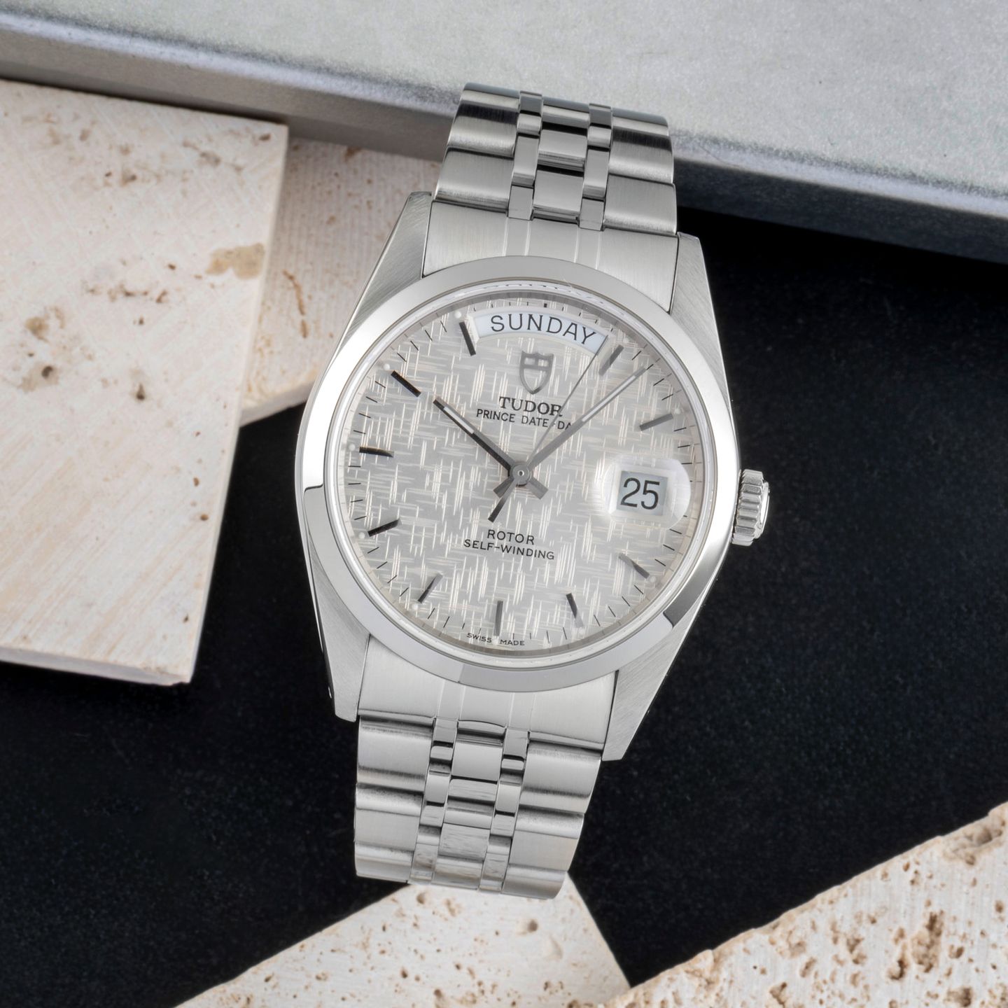 Tudor Prince Date 76200 - (1/8)