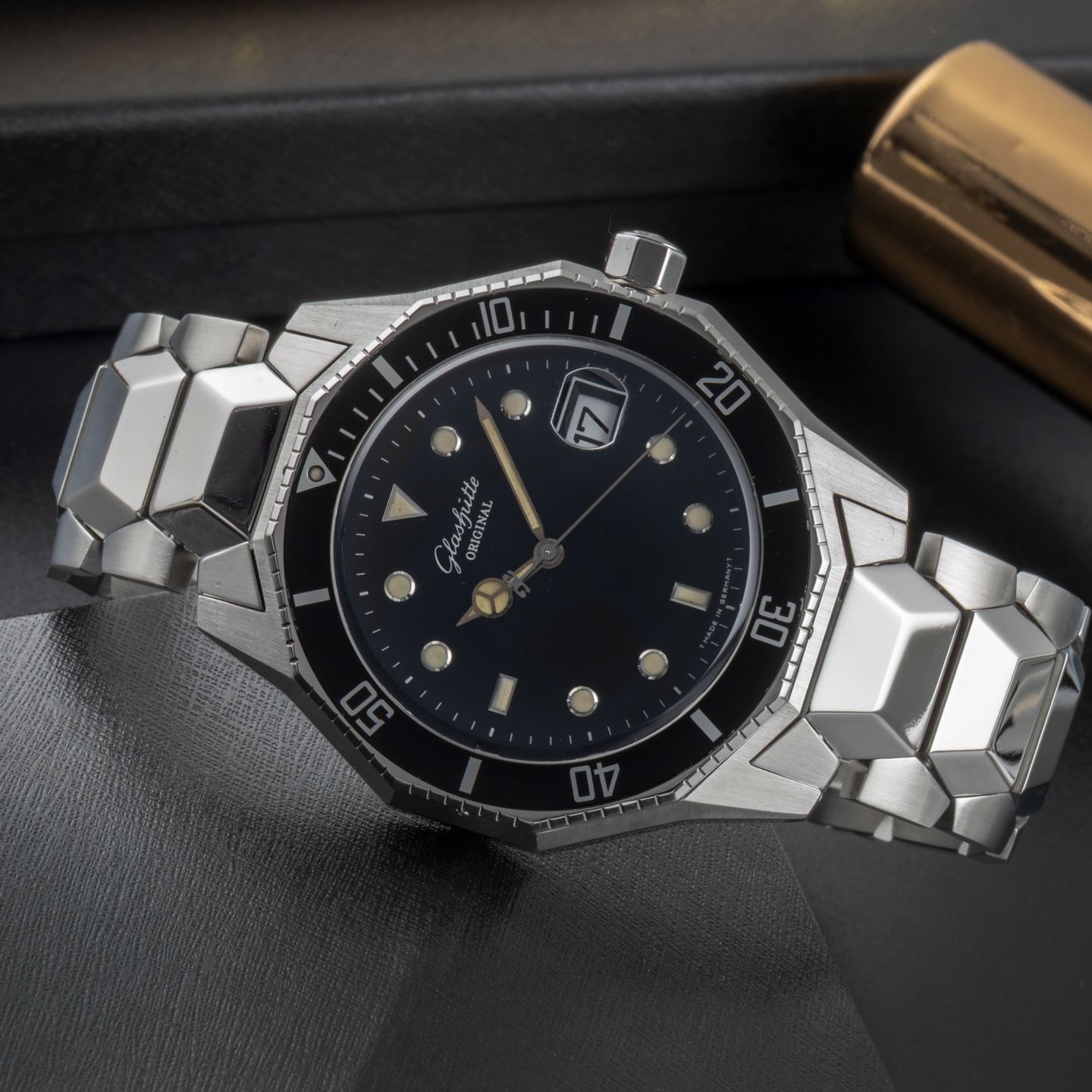 Glashütte Original Sport Evolution 10-33-40-81-04 - (2/8)